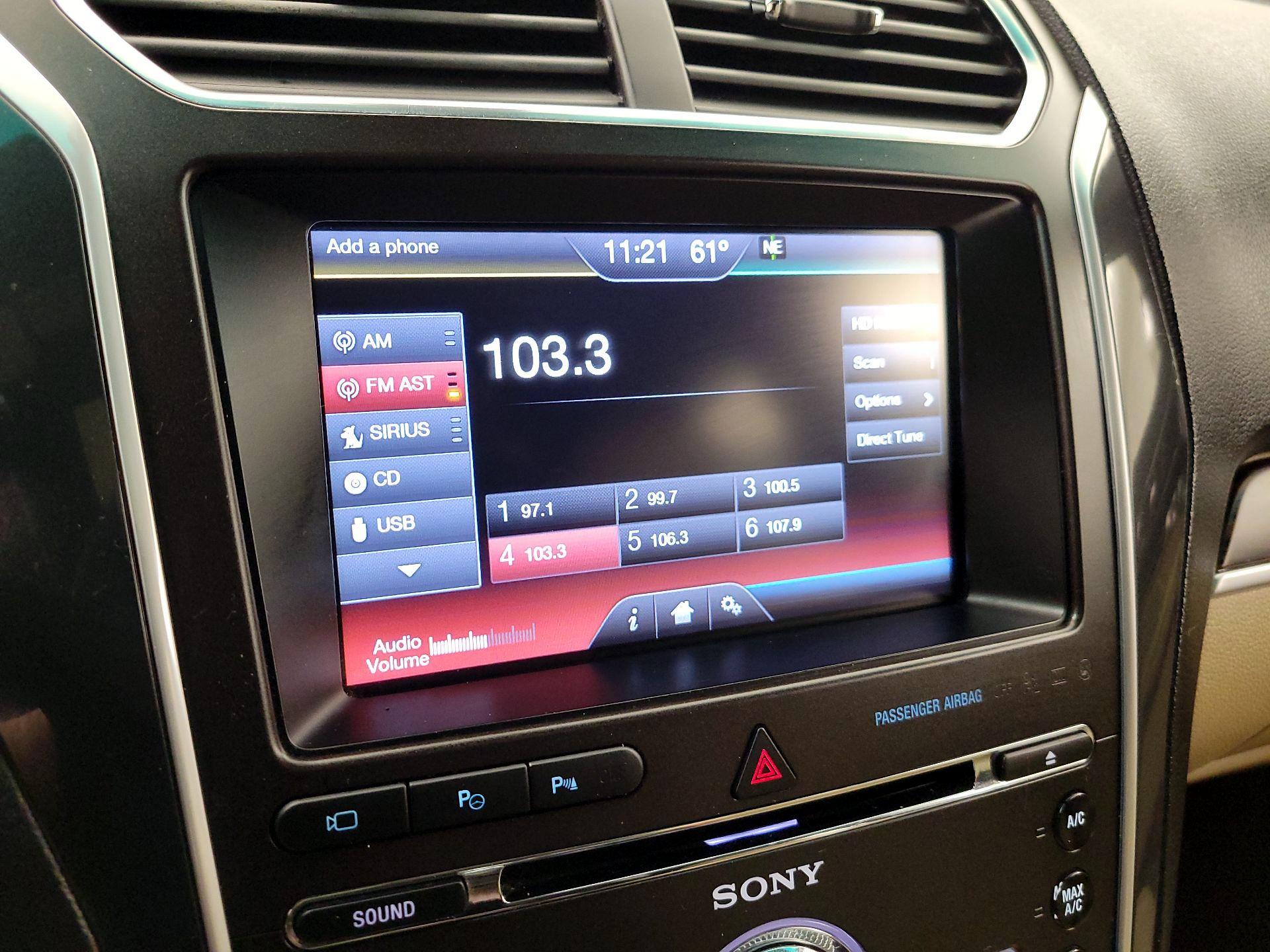 Thumbnail: 2016 Ford Explorer - 16