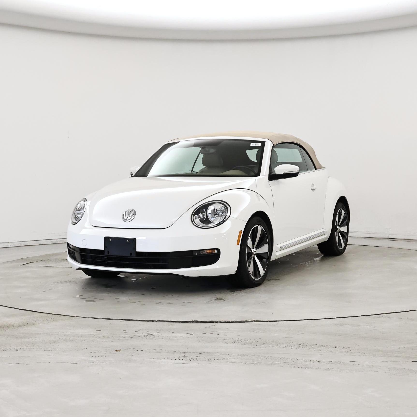 Thumbnail: 2014 Volkswagen Beetle - 4