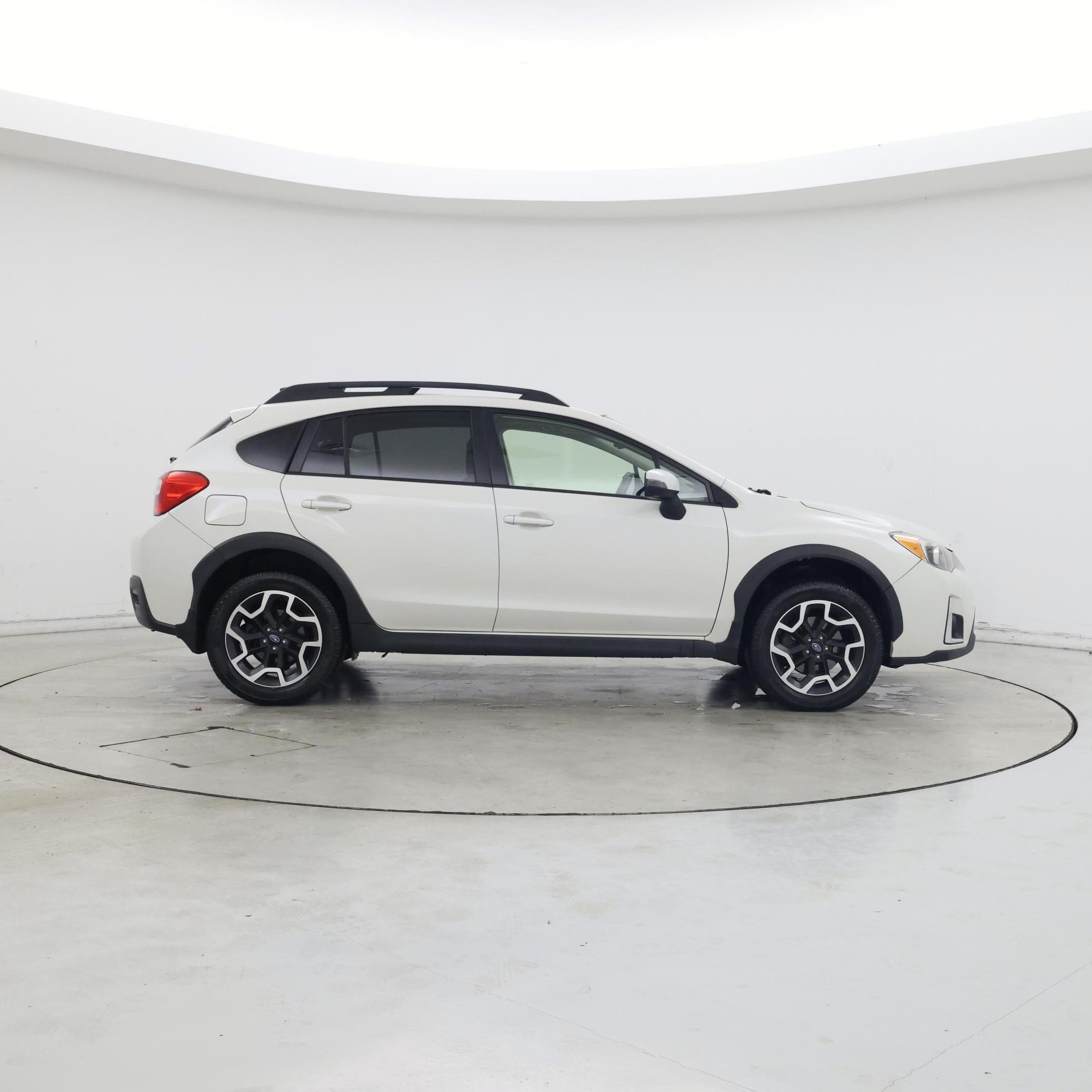 Thumbnail: 2016 Subaru XV Crosstrek - 7