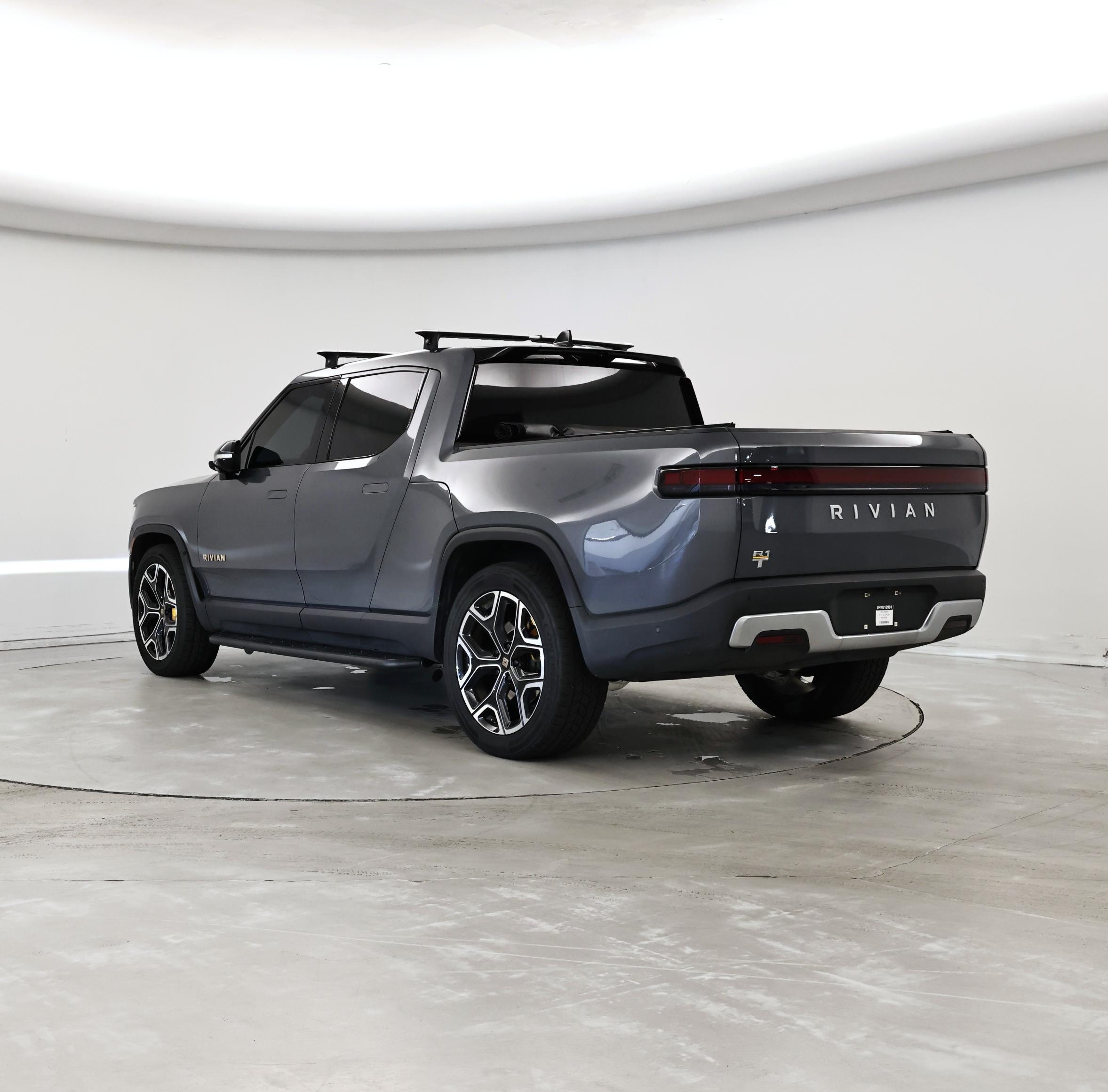 Thumbnail: 2023 Rivian R1T - 2