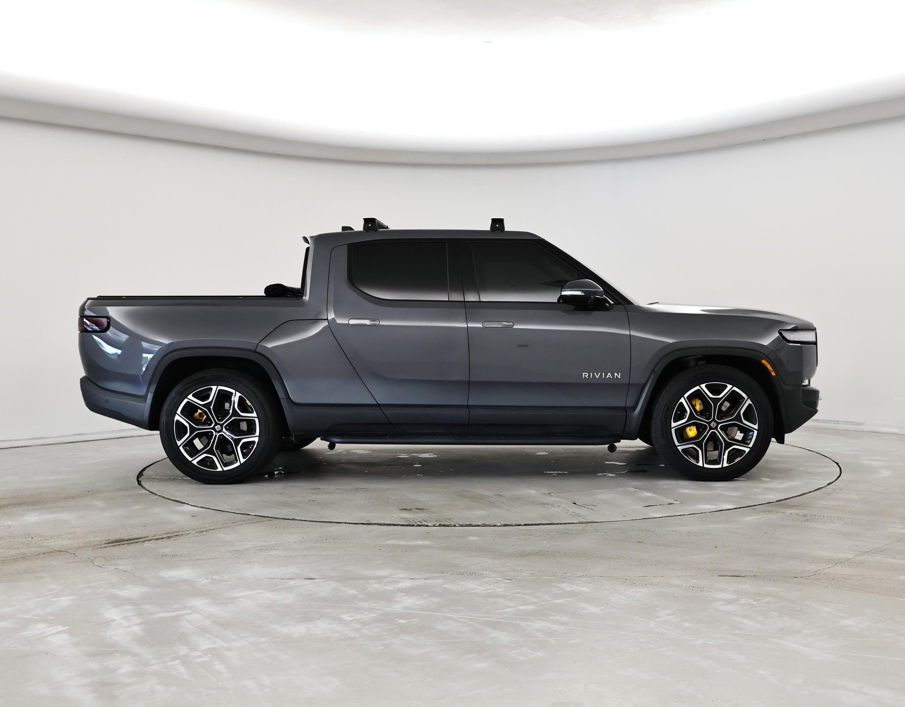 Thumbnail: 2023 Rivian R1T - 7
