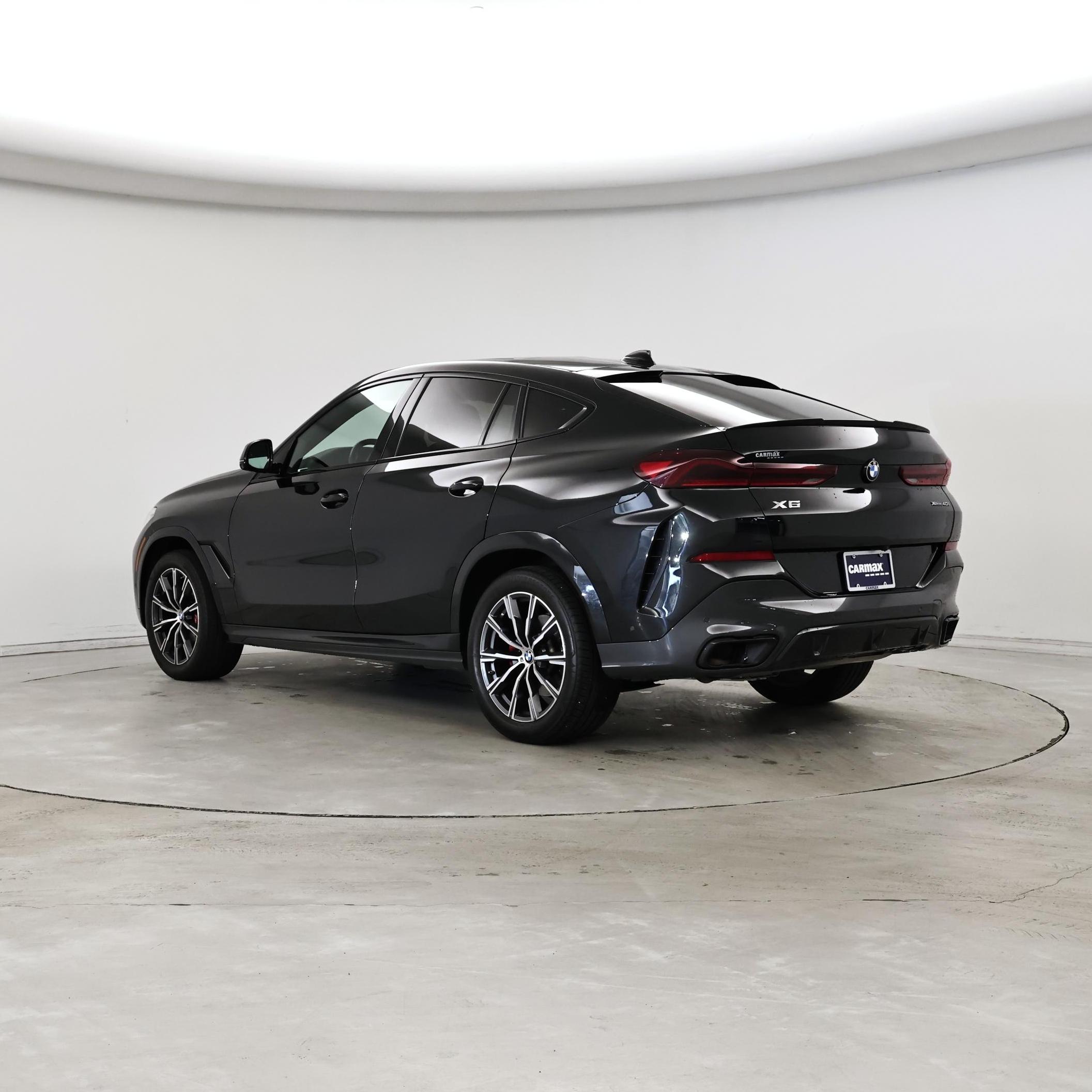 Thumbnail: 2022 BMW X6 - 2