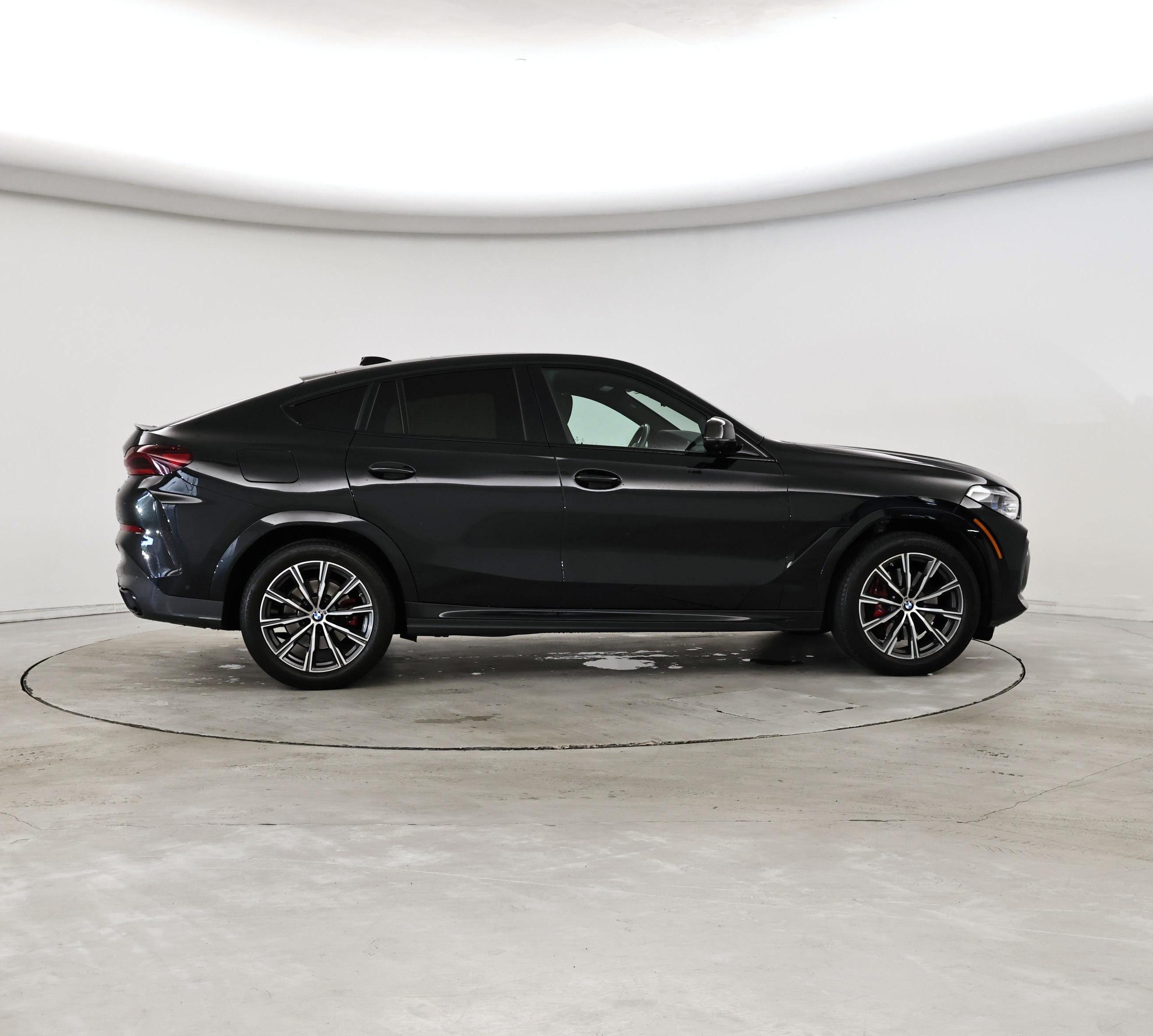 Thumbnail: 2022 BMW X6 - 7