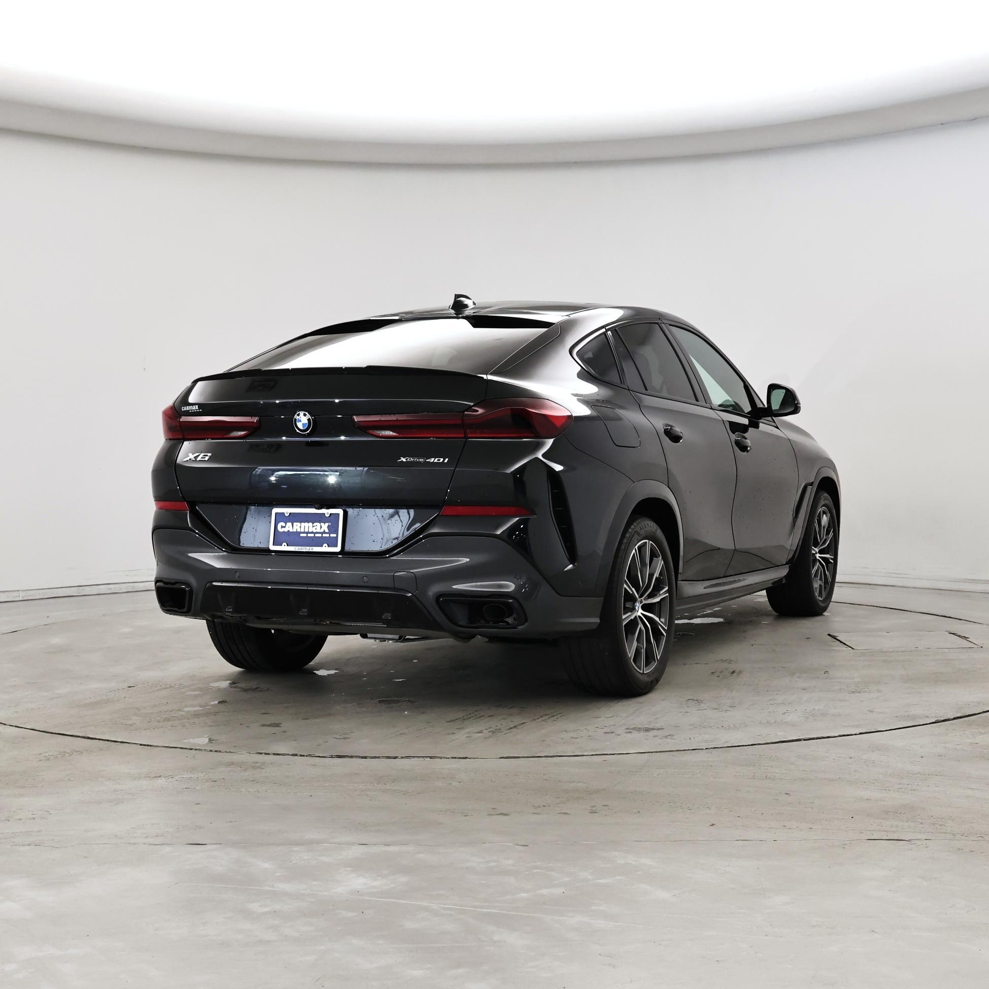Thumbnail: 2022 BMW X6 - 8