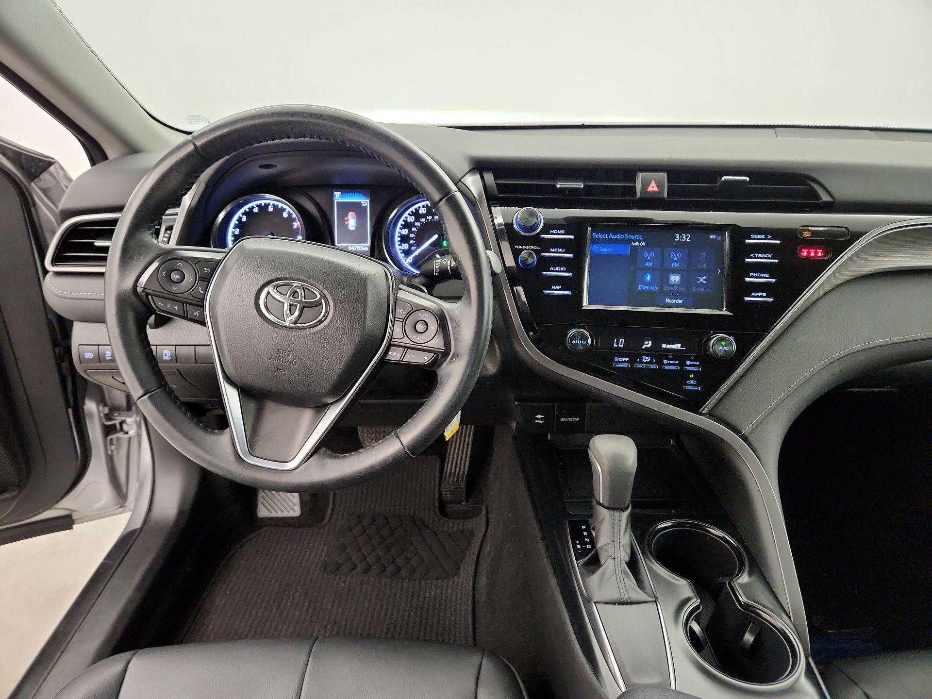 Thumbnail: 2019 Toyota Camry - 9