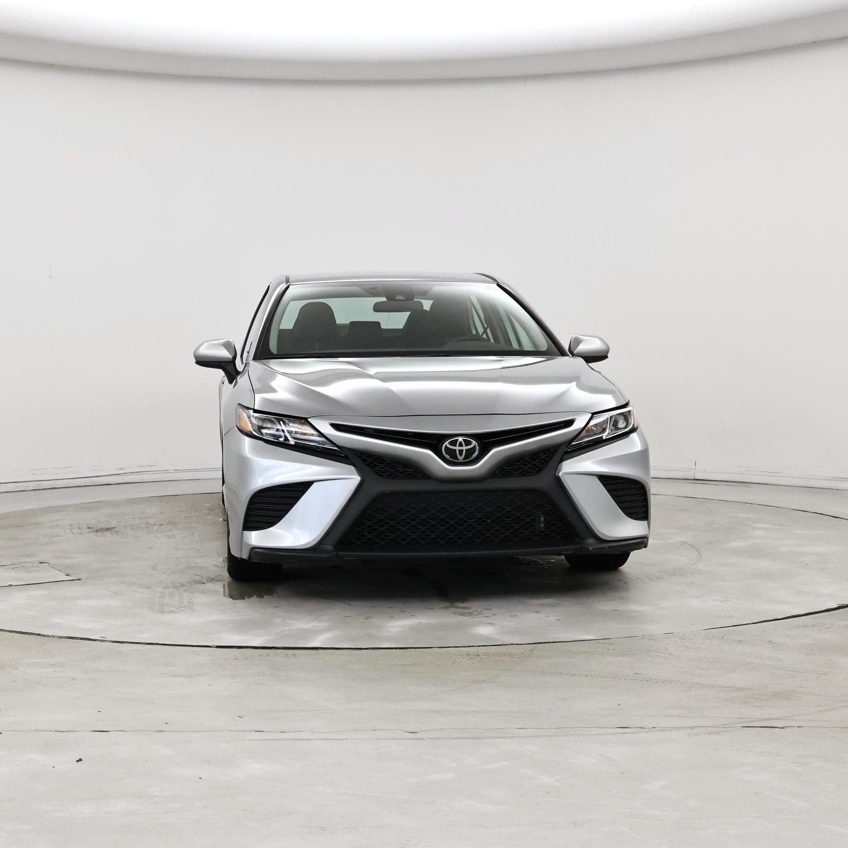 Thumbnail: 2019 Toyota Camry - 5