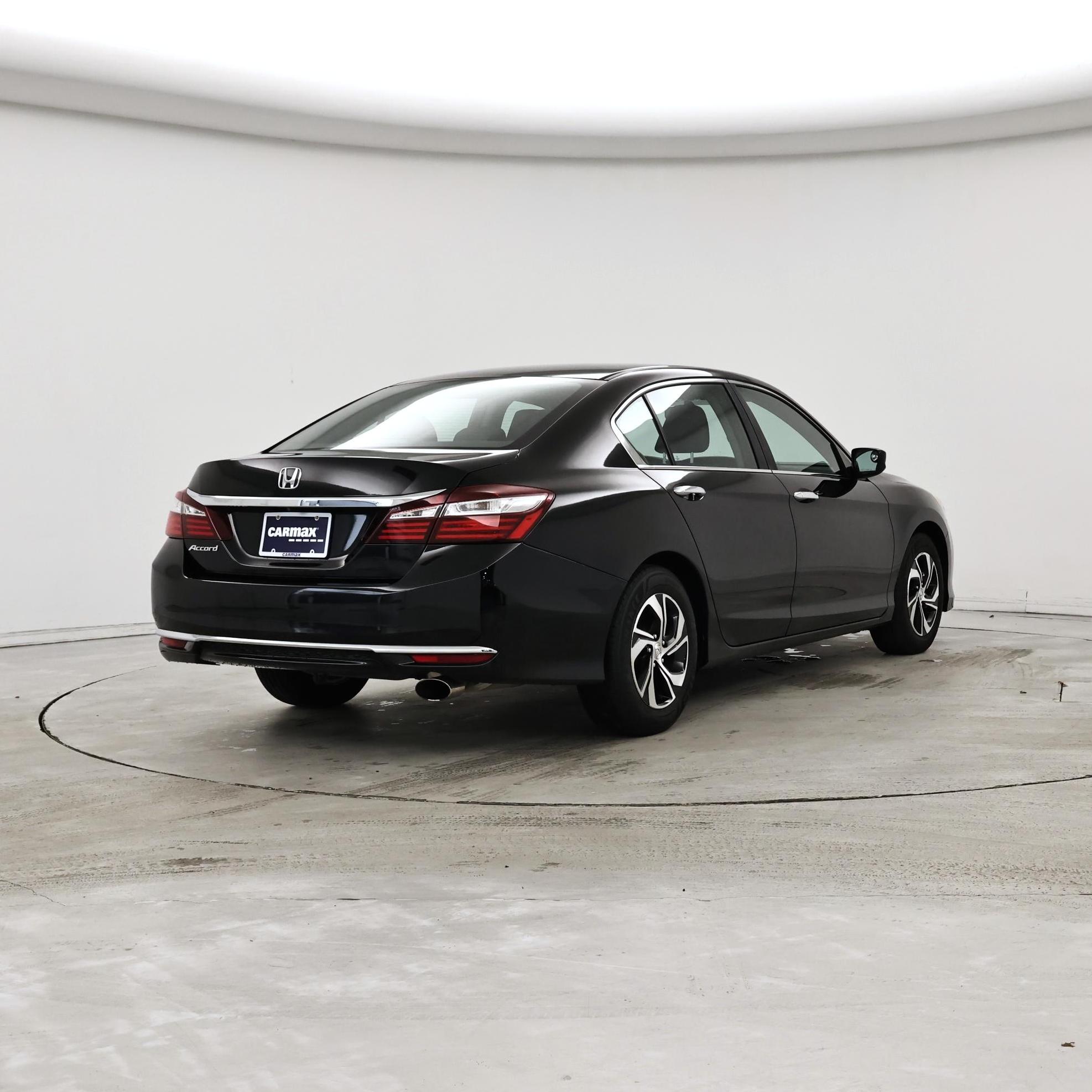 Thumbnail: 2016 Honda Accord - 8