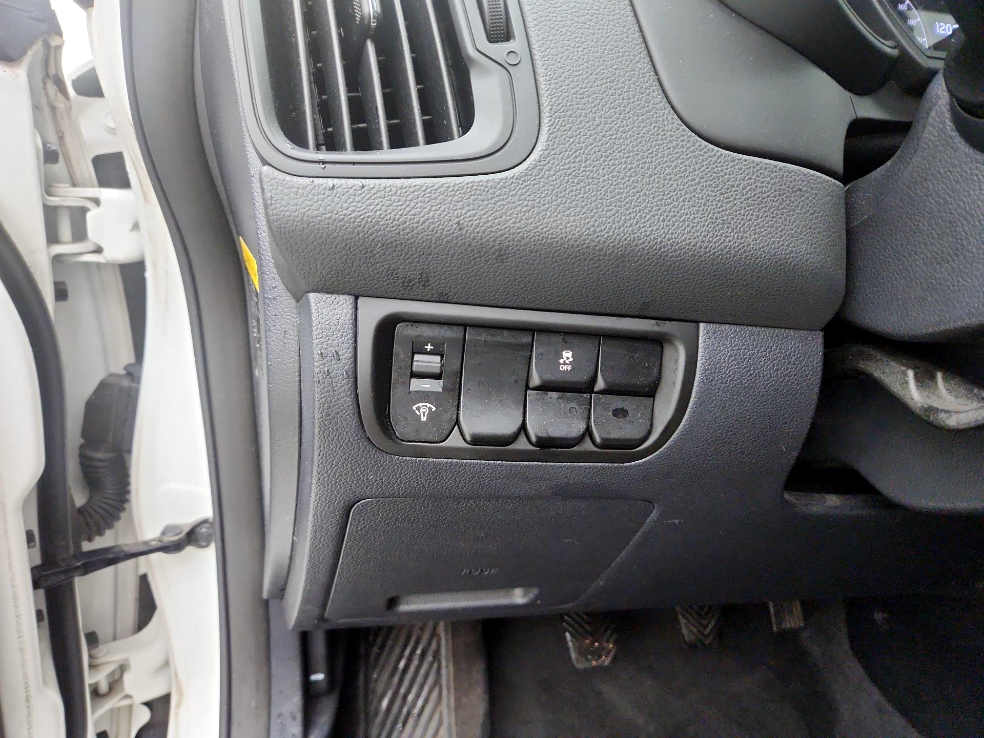 Thumbnail: 2015 Kia Rio - 13