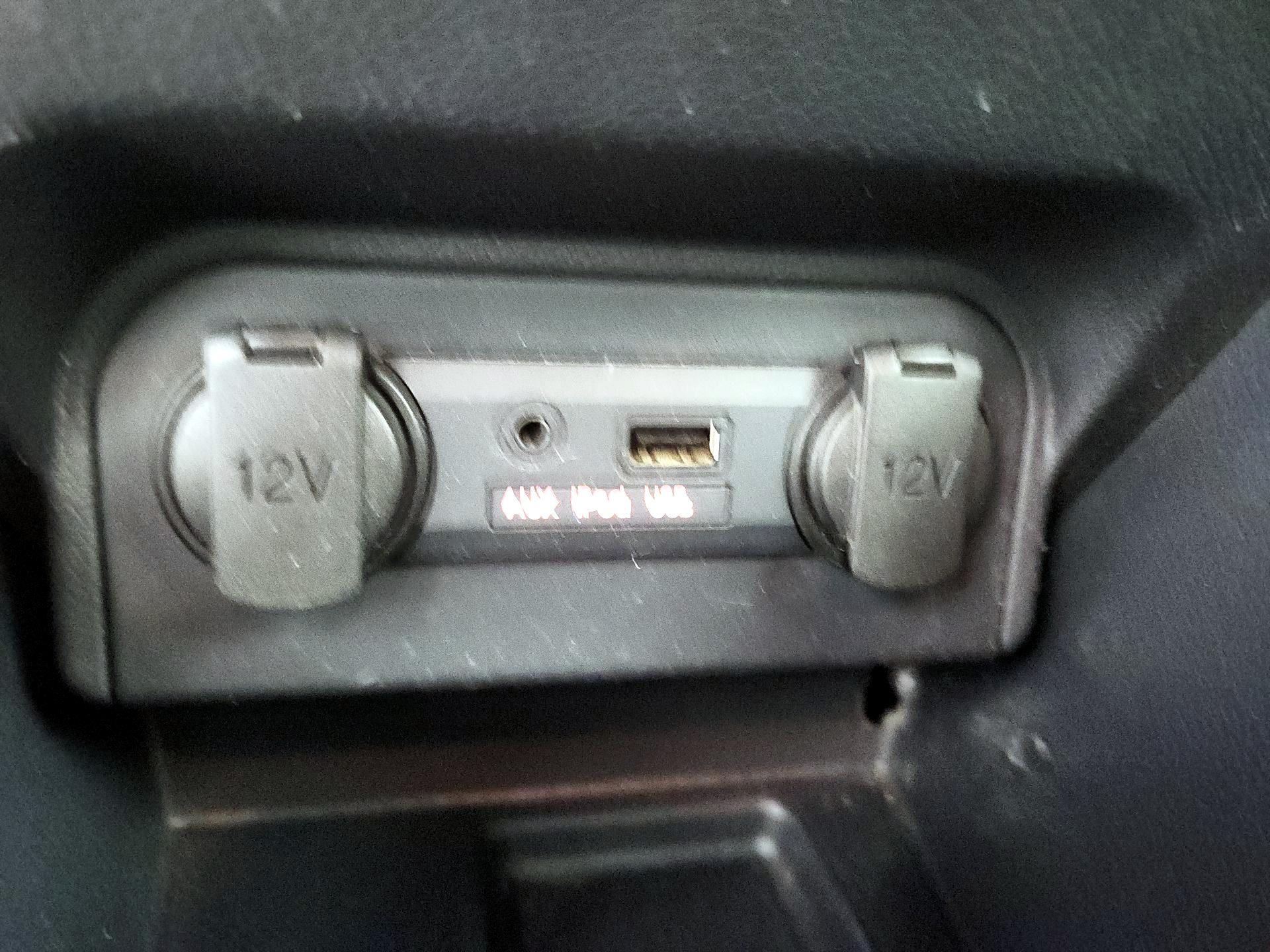 Thumbnail: 2015 Kia Rio - 17