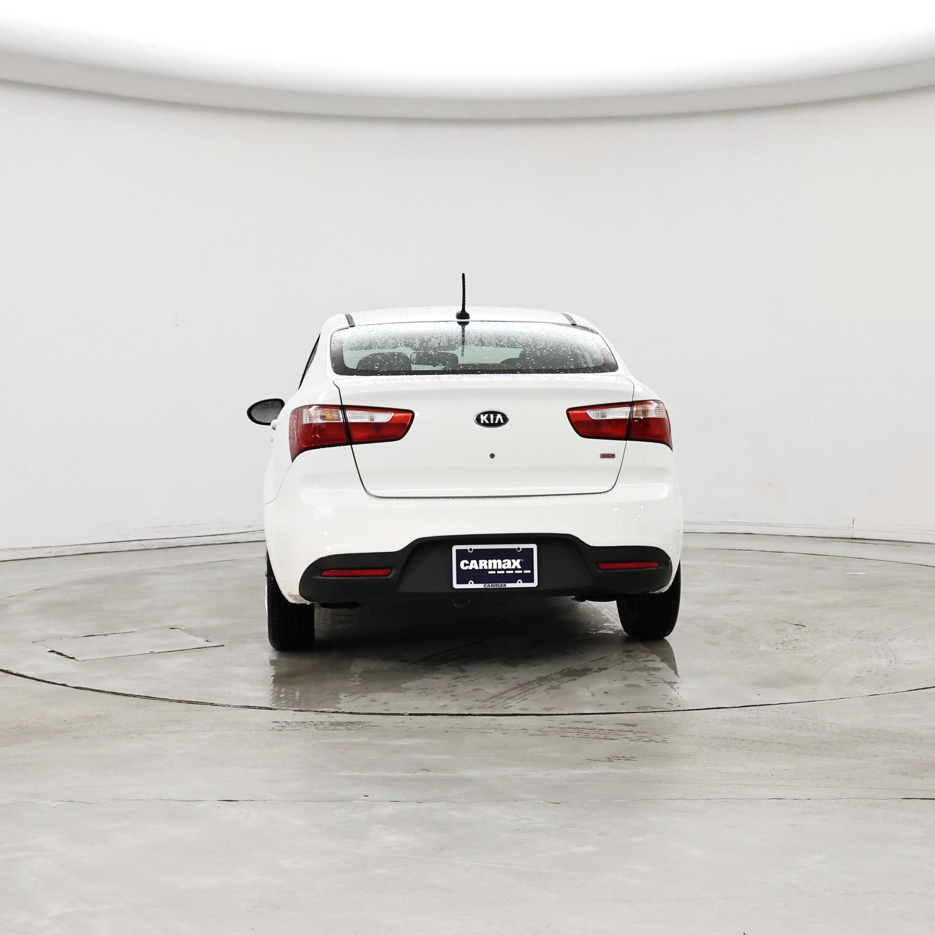 Thumbnail: 2015 Kia Rio - 6