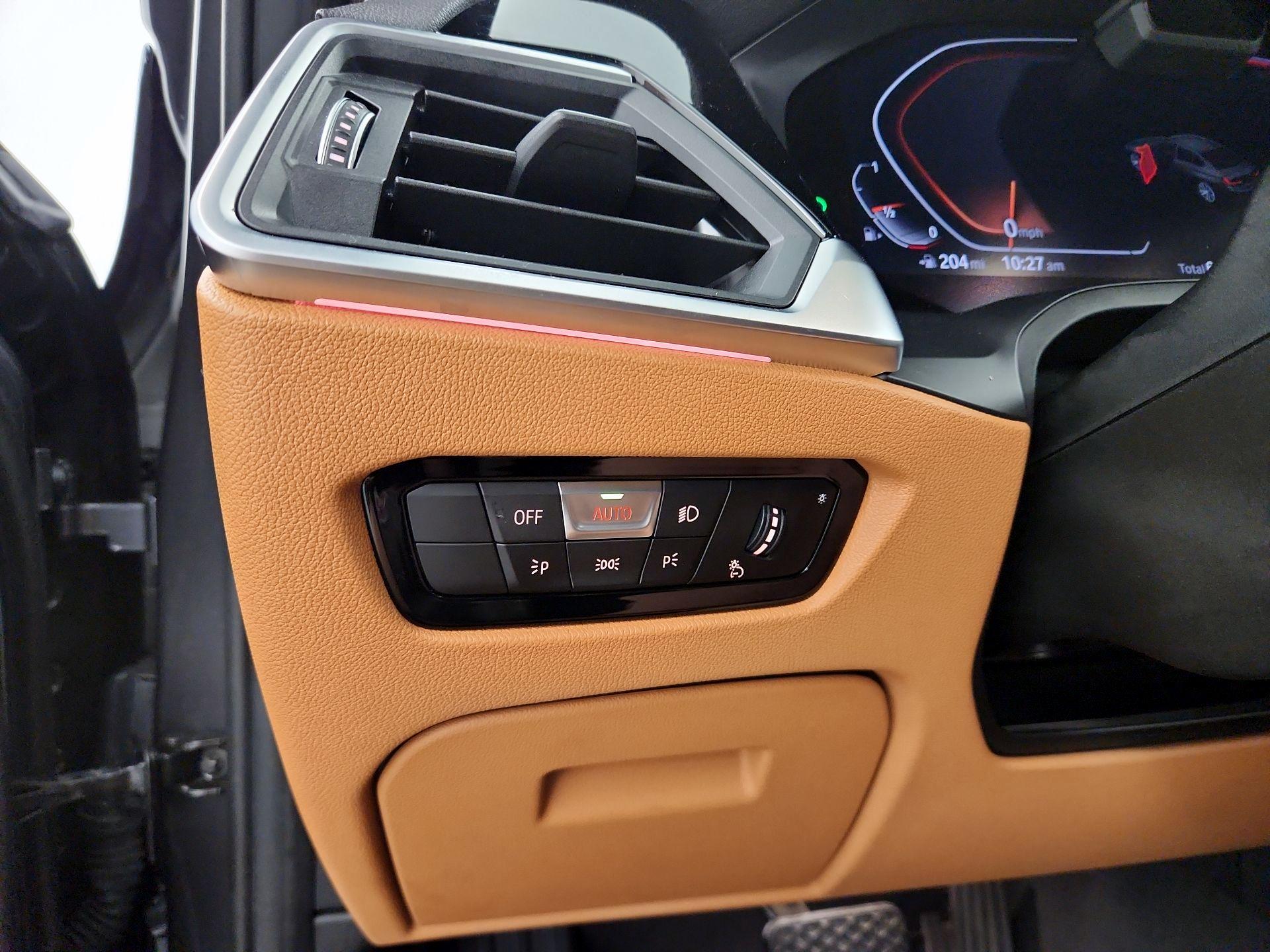 Thumbnail: 2019 BMW 3 Series - 13