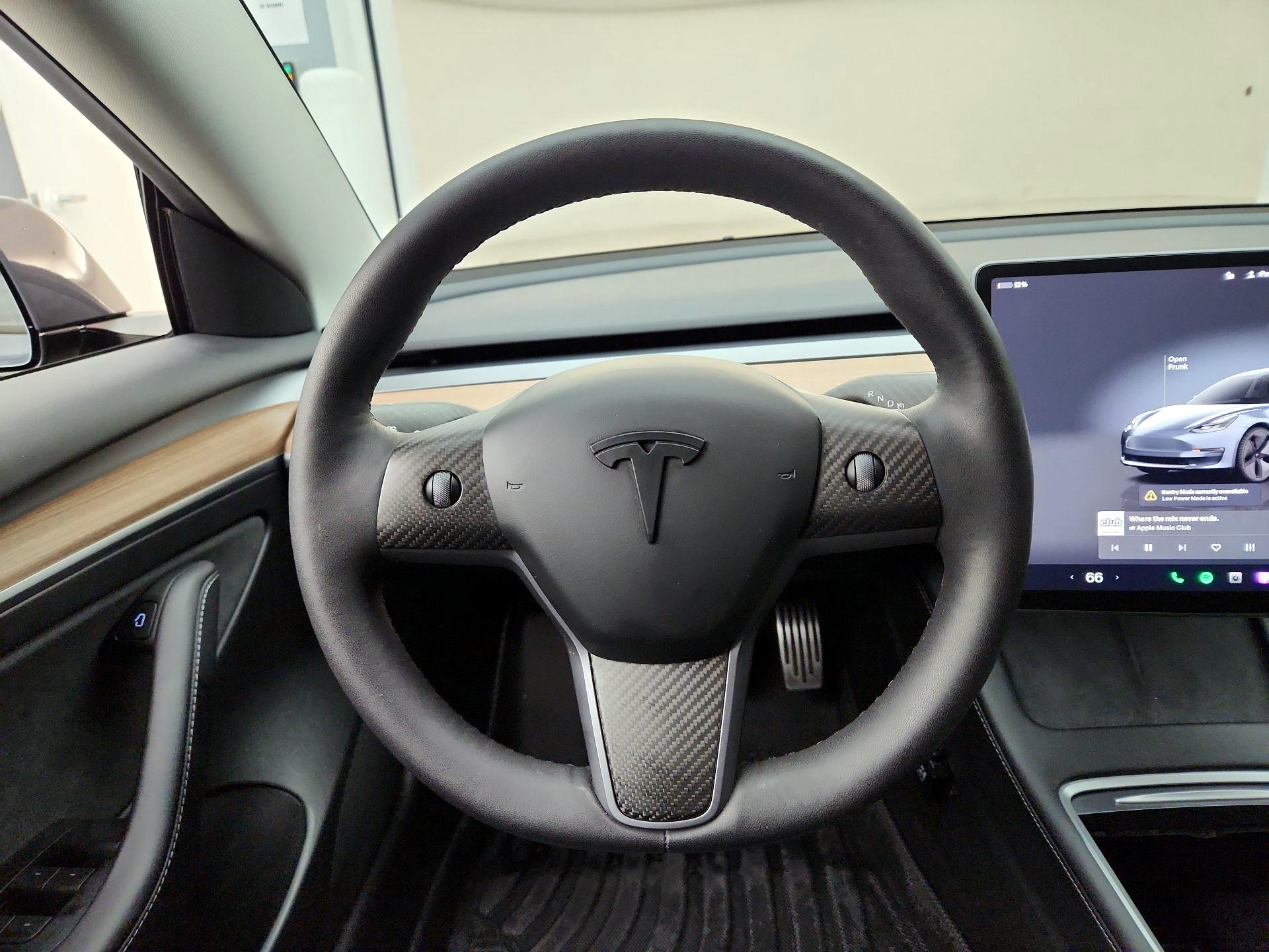 Thumbnail: 2023 Tesla Model 3 - 10