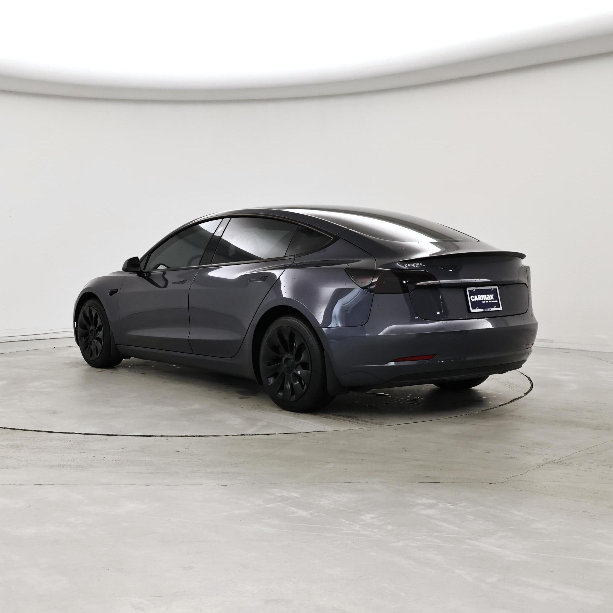 Thumbnail: 2023 Tesla Model 3 - 2
