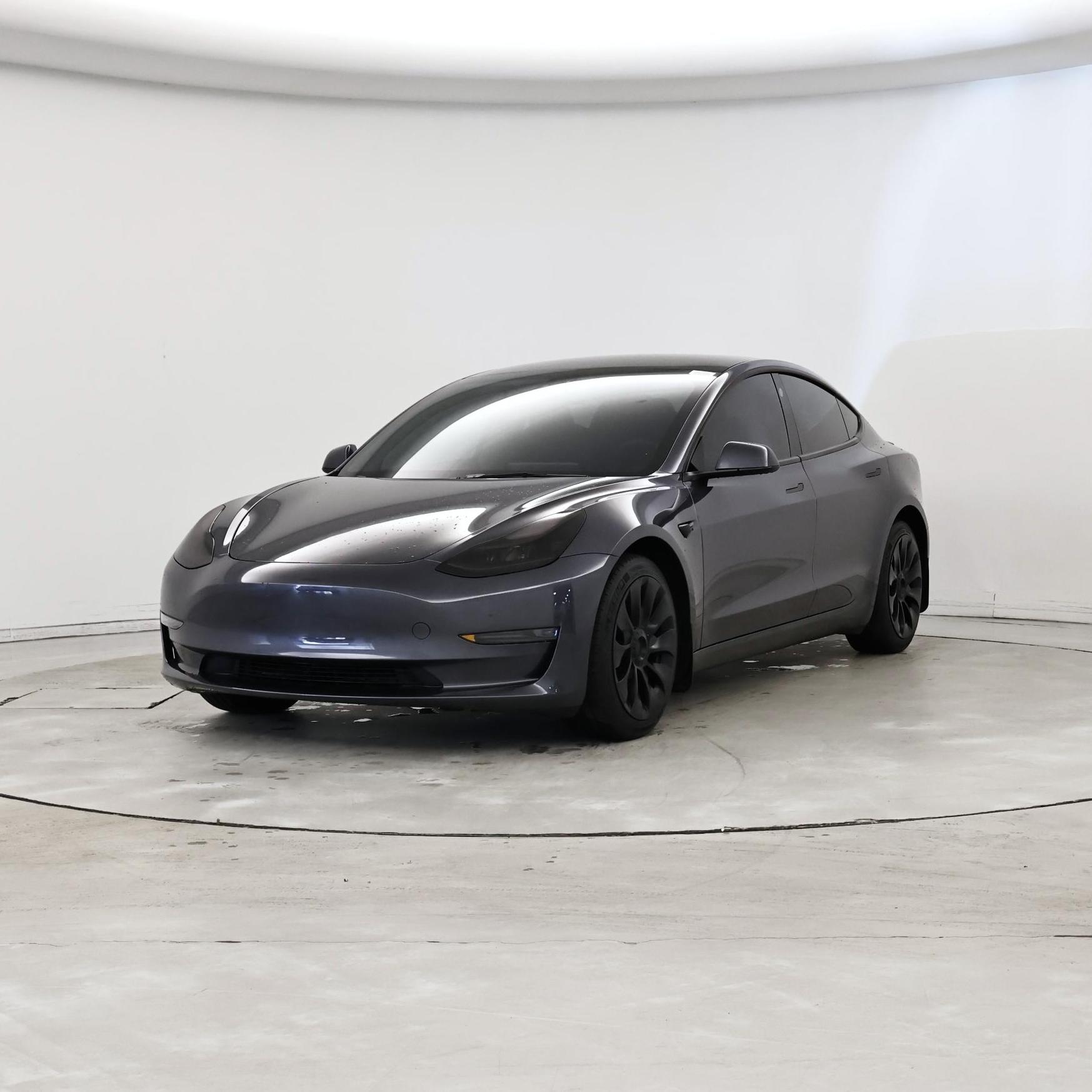 Thumbnail: 2023 Tesla Model 3 - 4