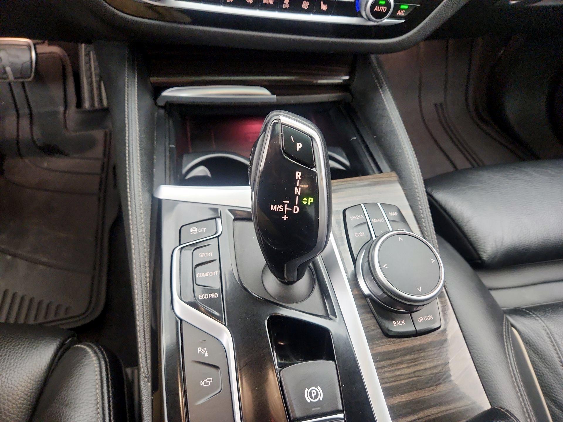 Thumbnail: 2019 BMW 5 Series - 18