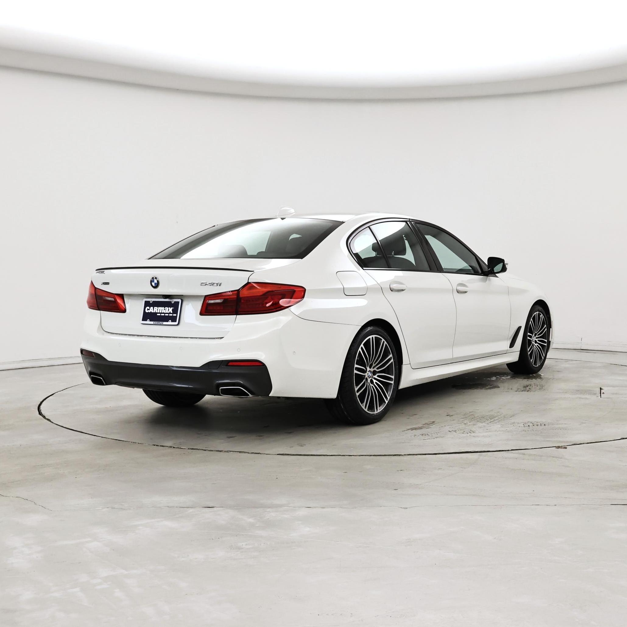 Thumbnail: 2019 BMW 5 Series - 8