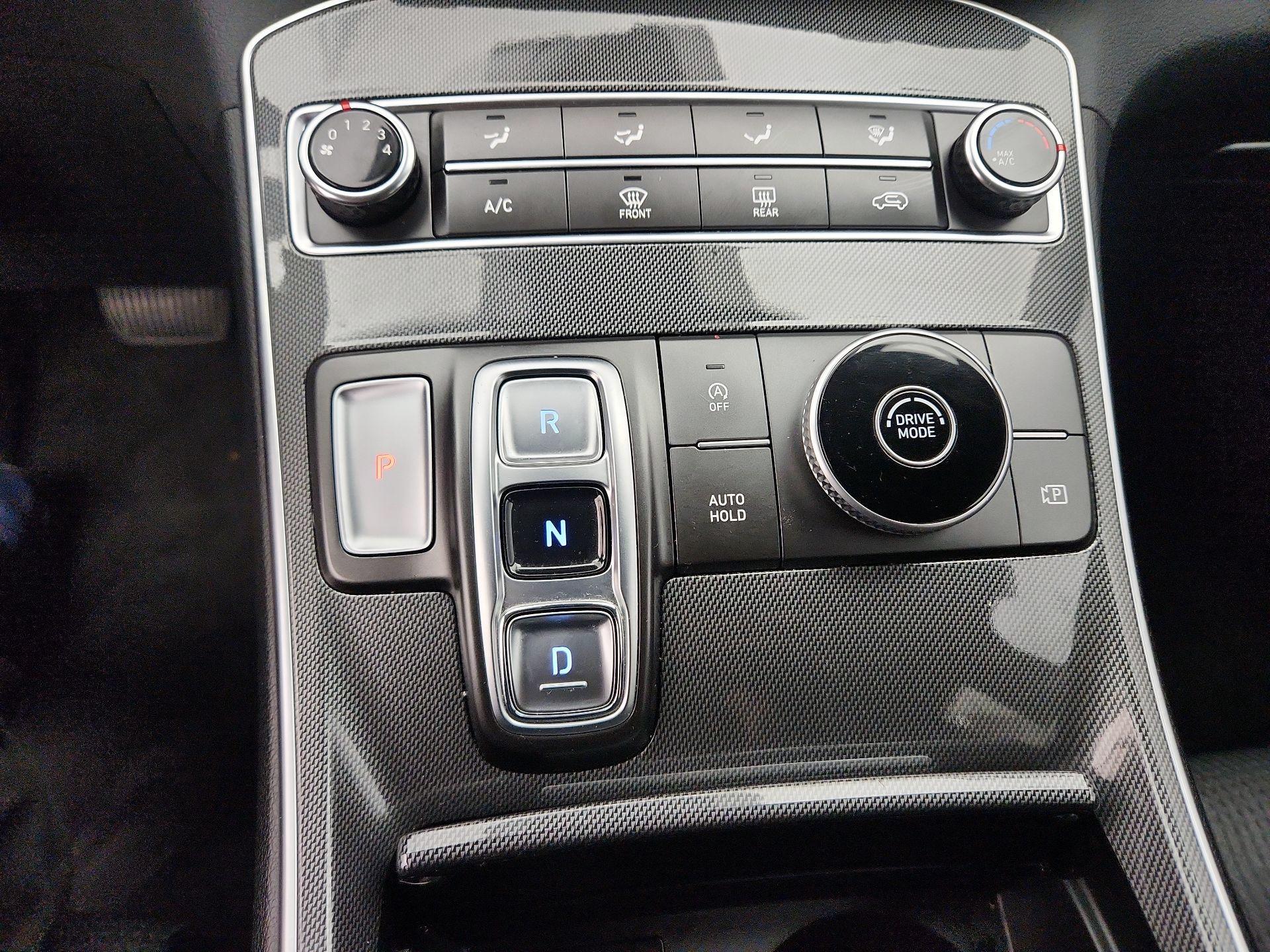 Thumbnail: 2021 Hyundai Santa Fe - 17