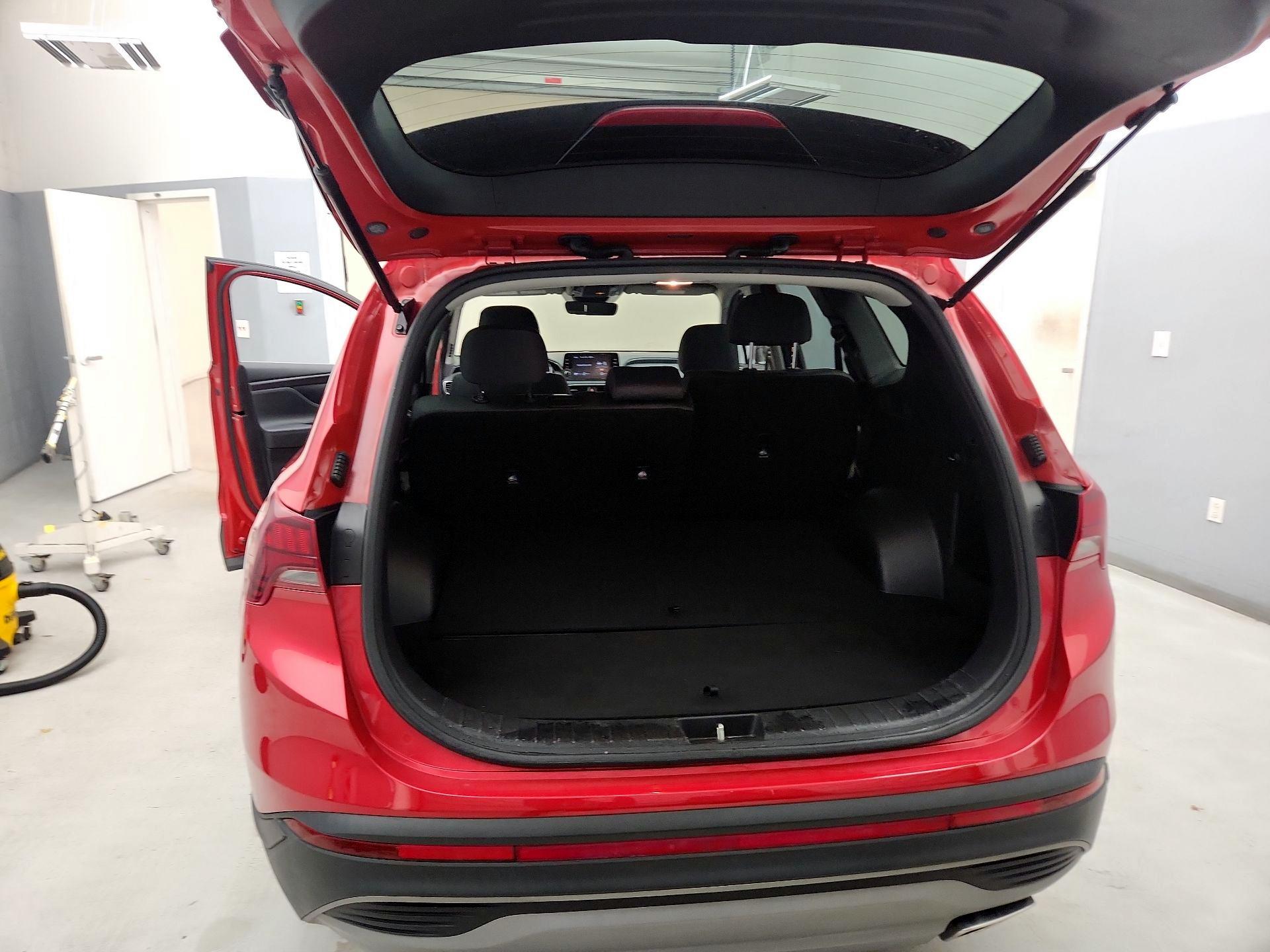 Thumbnail: 2021 Hyundai Santa Fe - 20