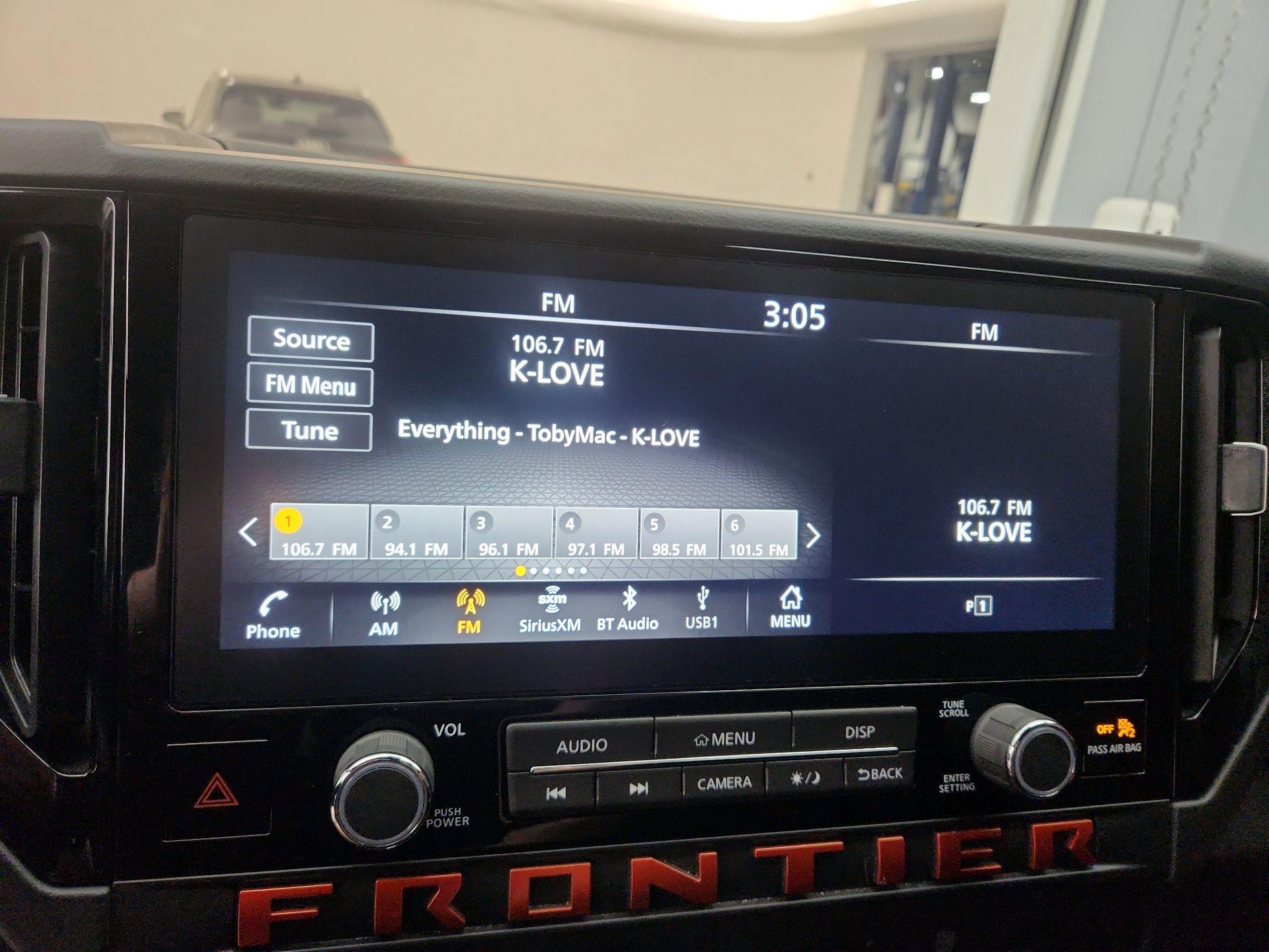 Thumbnail: 2025 Nissan Frontier - 15