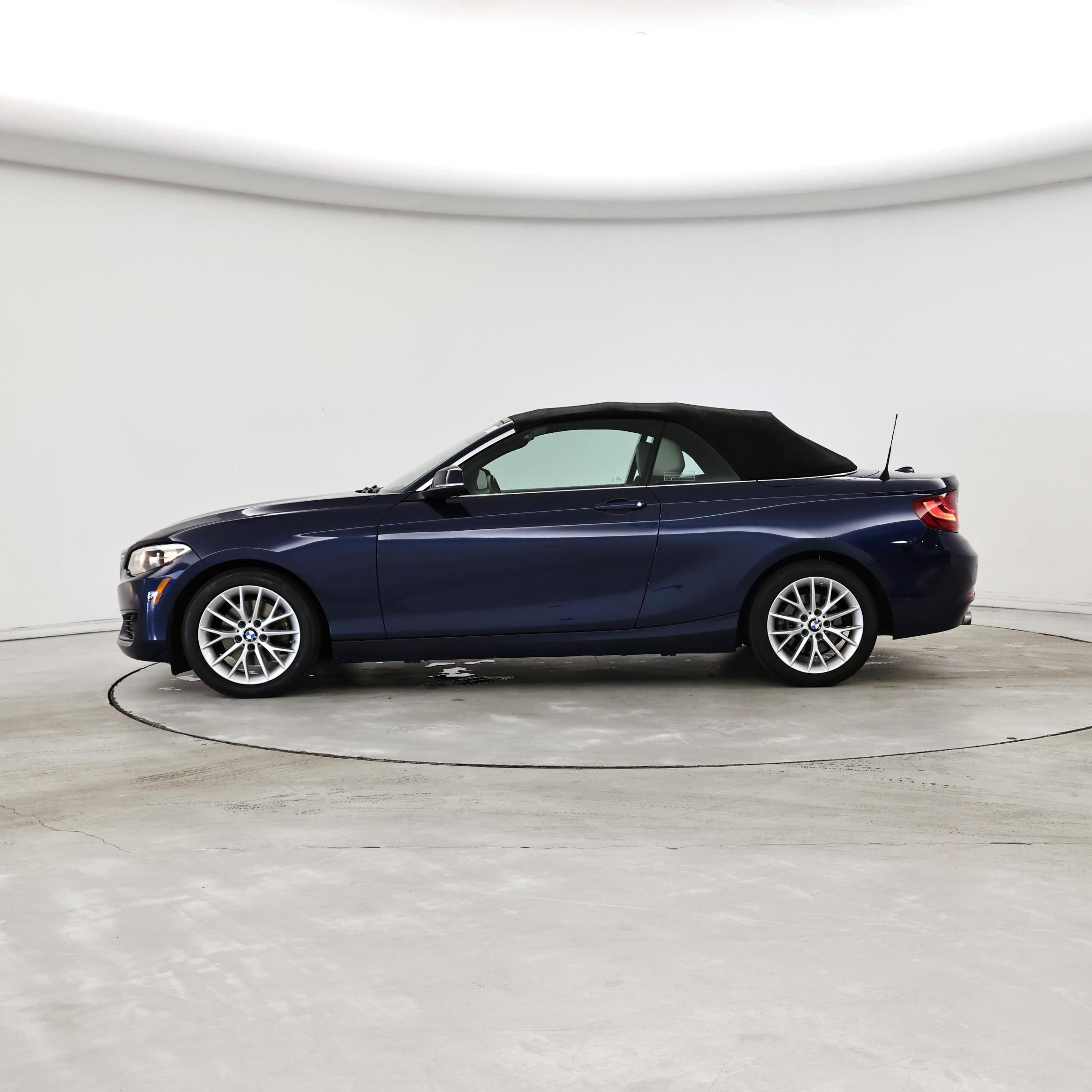 Thumbnail: 2015 BMW 2 Series - 3