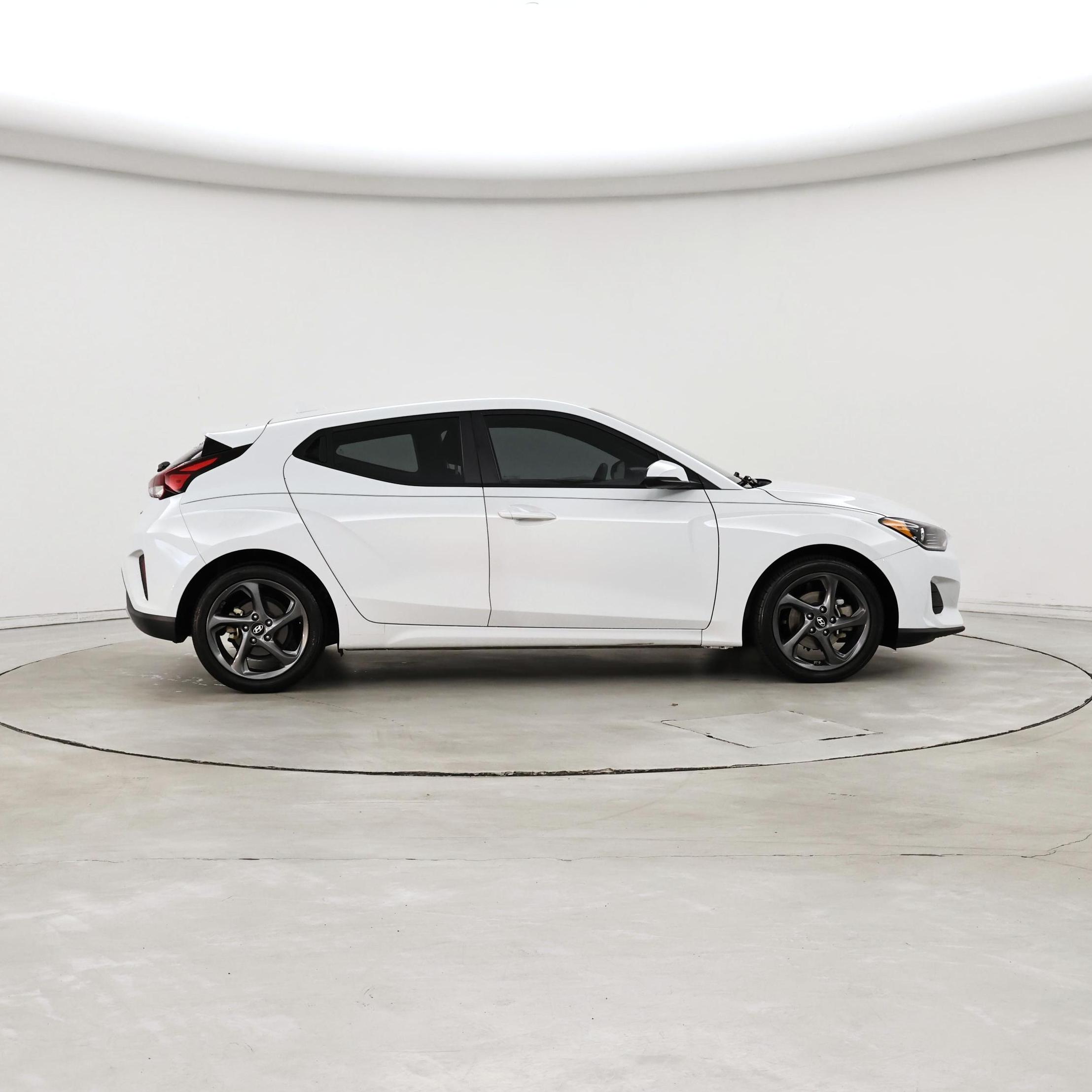 Thumbnail: 2020 Hyundai Veloster - 7