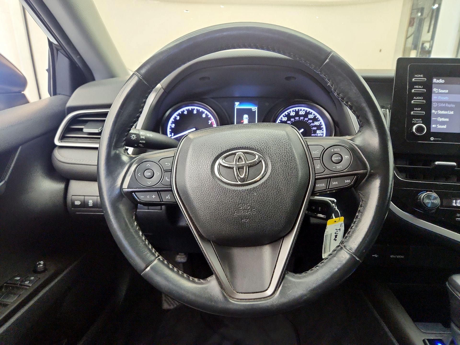 Thumbnail: 2021 Toyota Camry - 10