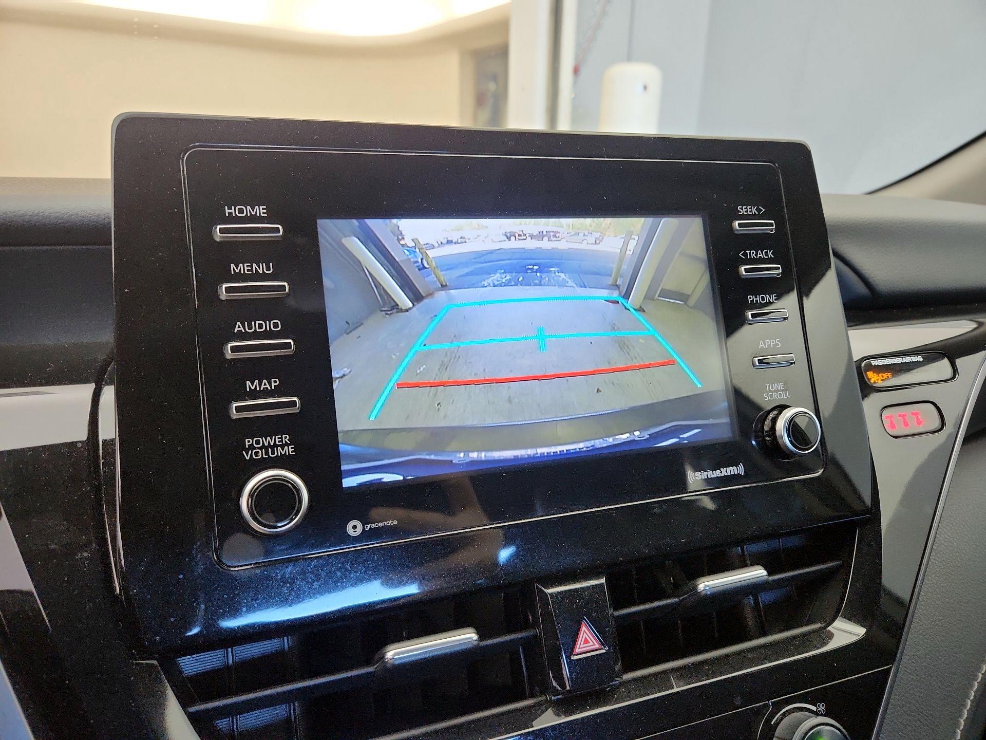 Thumbnail: 2021 Toyota Camry - 14