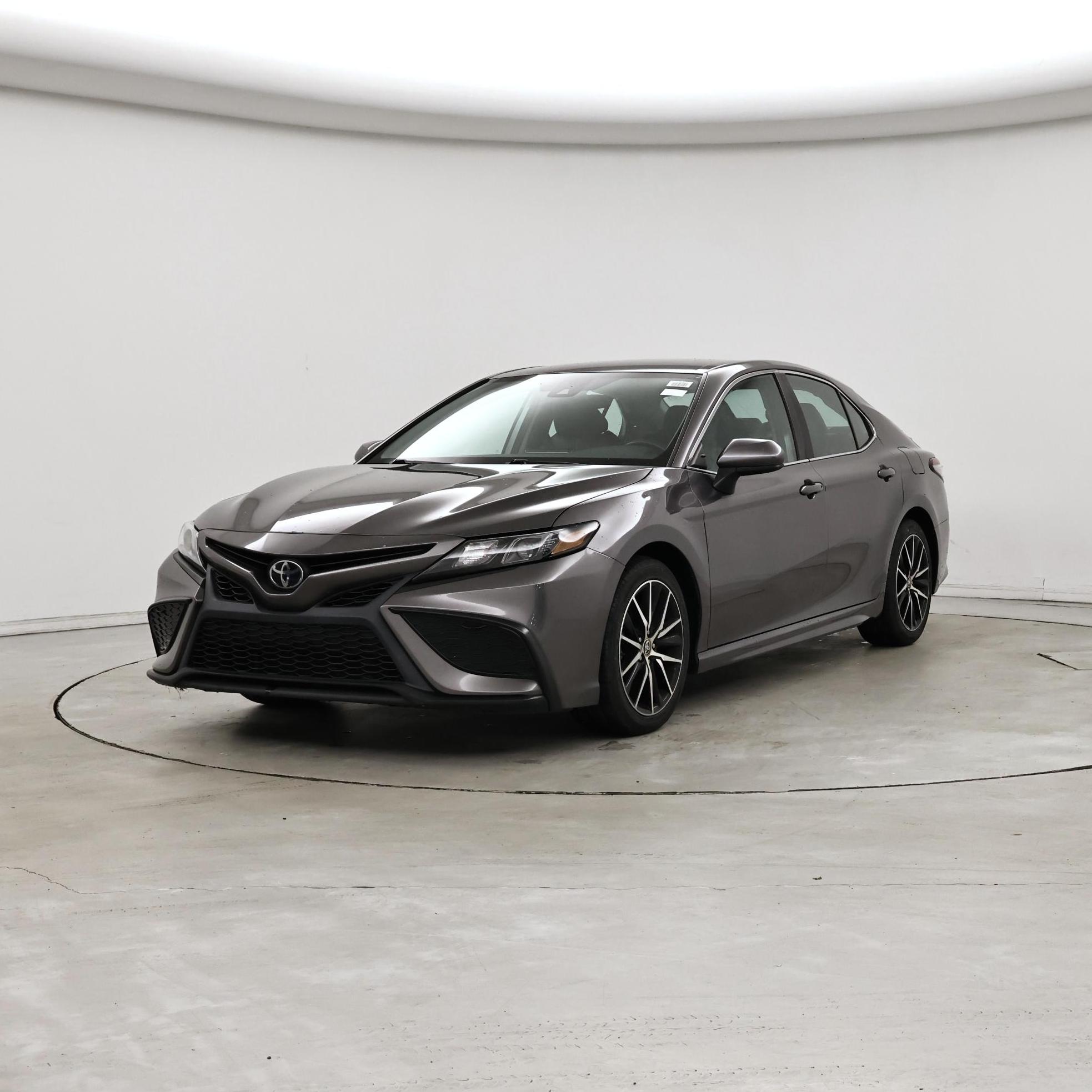 Thumbnail: 2021 Toyota Camry - 4