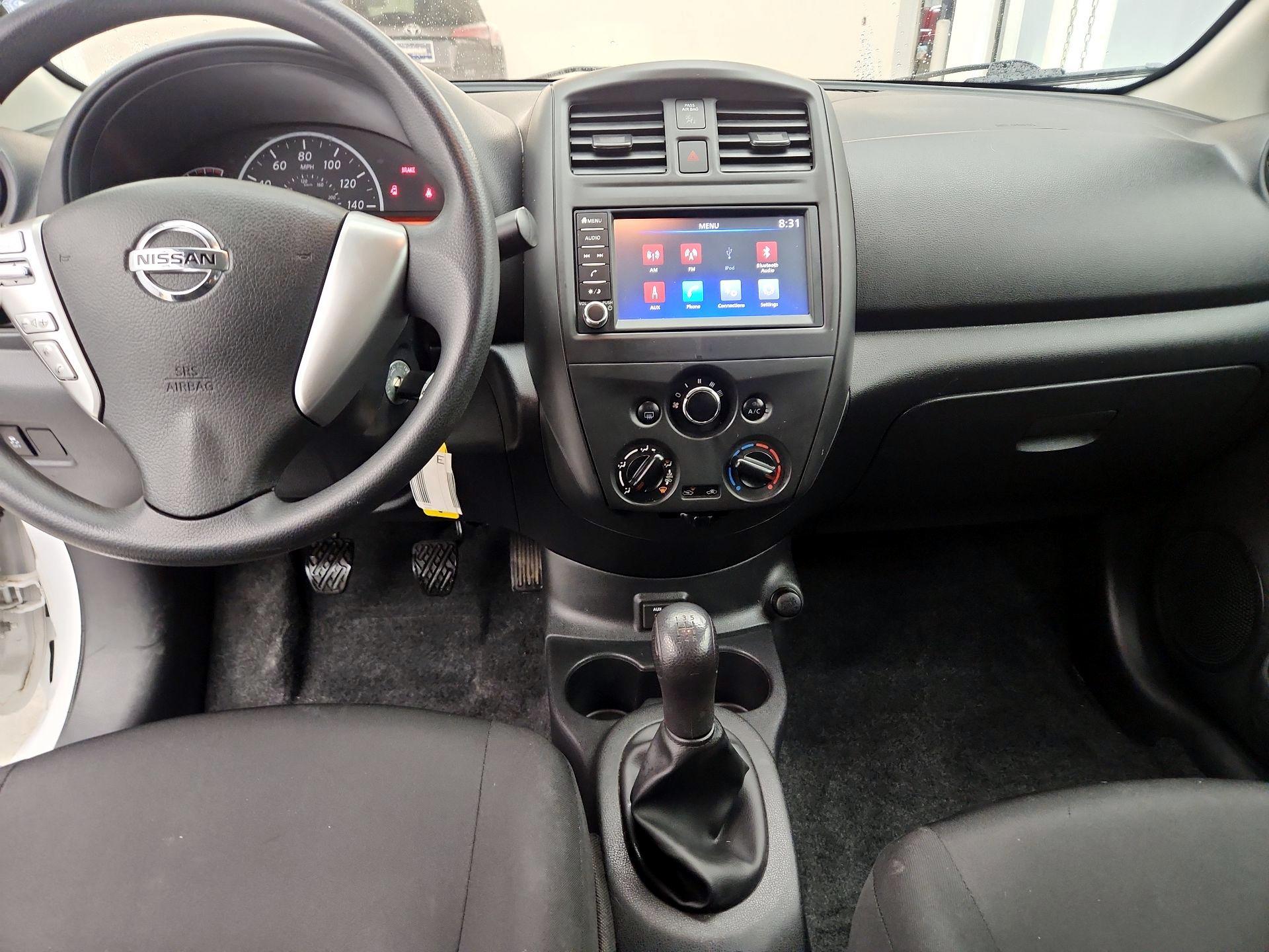 Thumbnail: 2019 Nissan Versa - 9