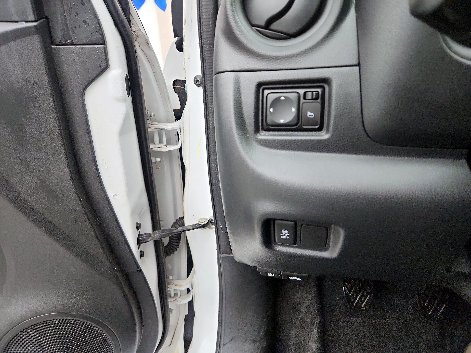 Thumbnail: 2019 Nissan Versa - 13