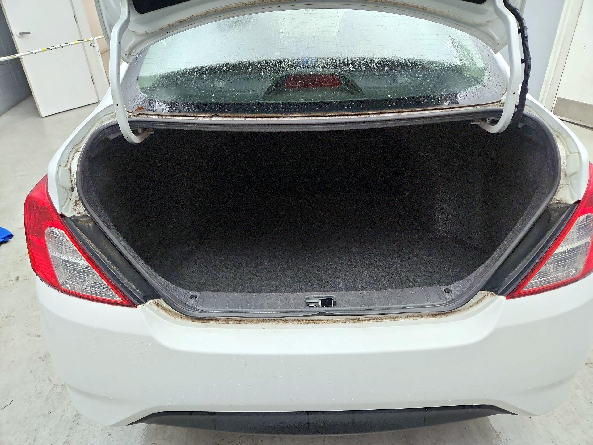 Thumbnail: 2019 Nissan Versa - 20