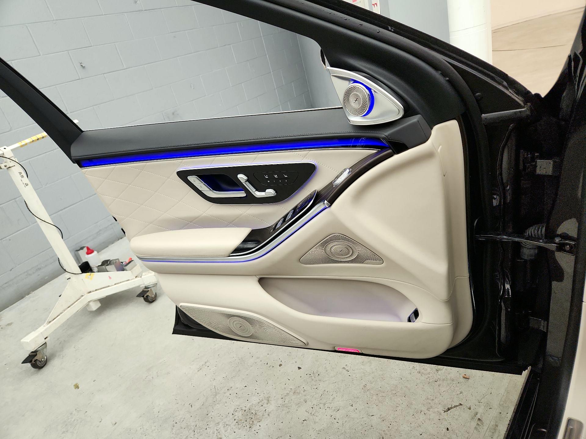 Thumbnail: 2021 Mercedes-Benz S-Class - 12