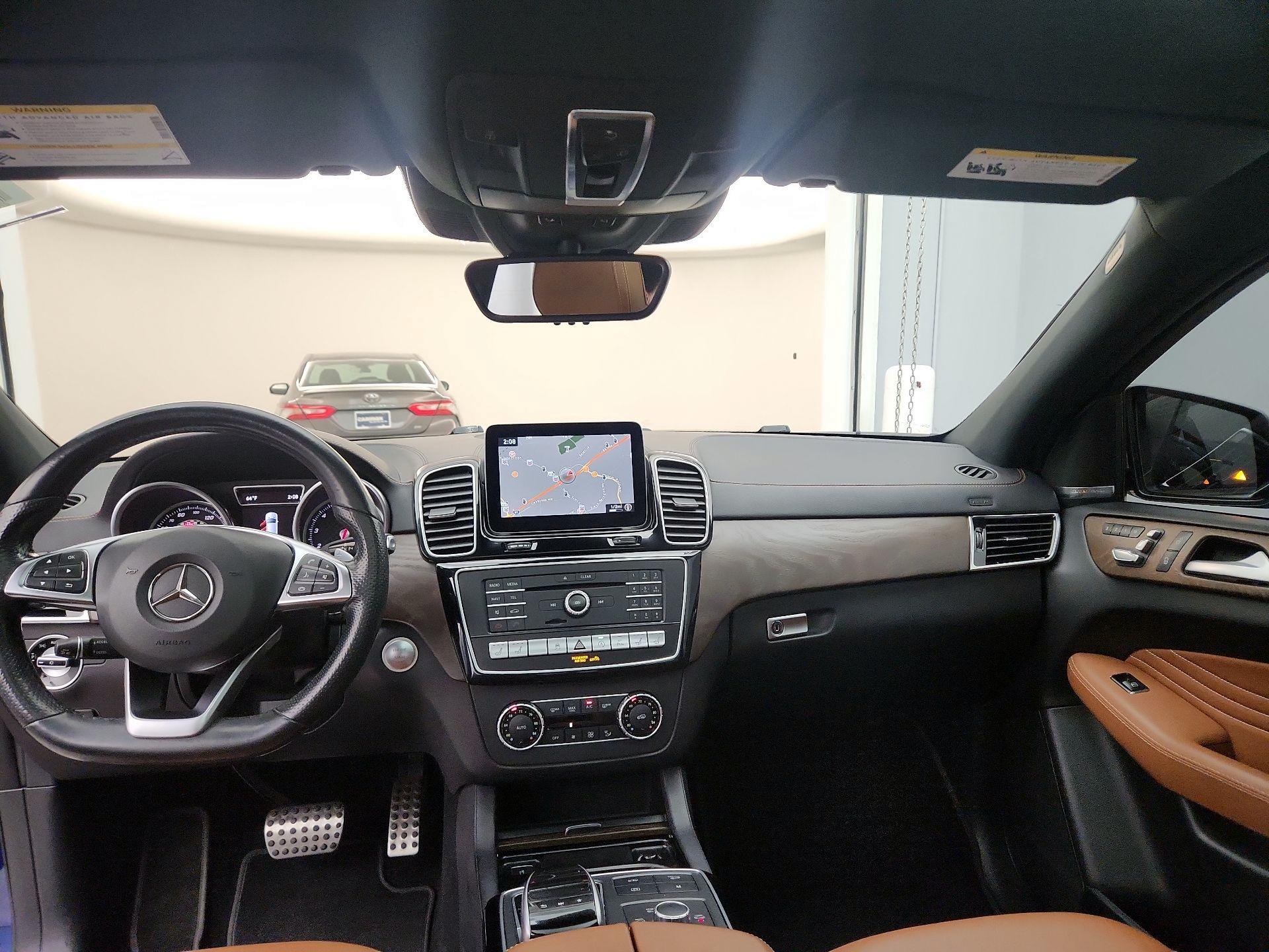 Thumbnail: 2017 Mercedes-Benz GLE - 9