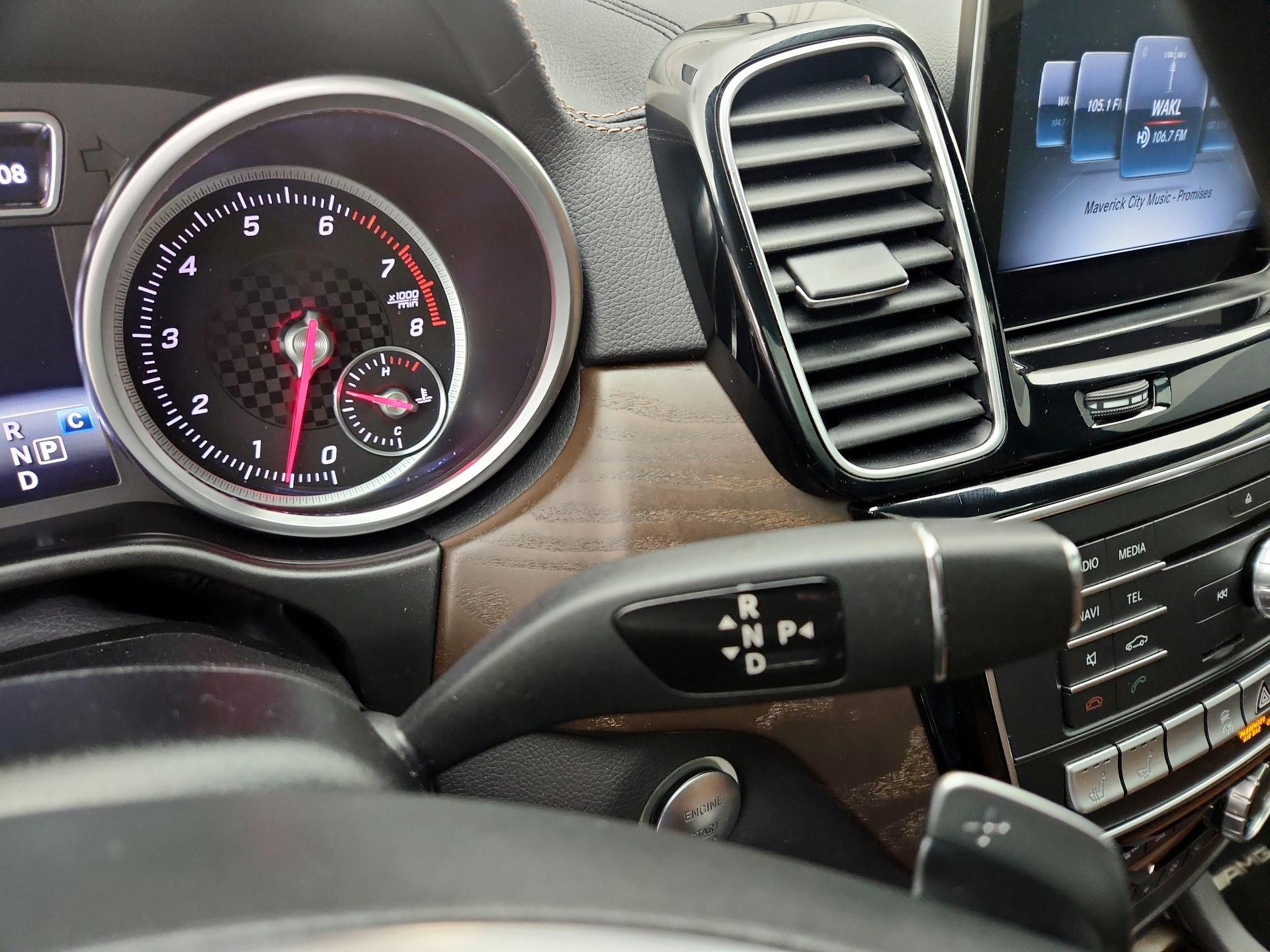 Thumbnail: 2017 Mercedes-Benz GLE - 18