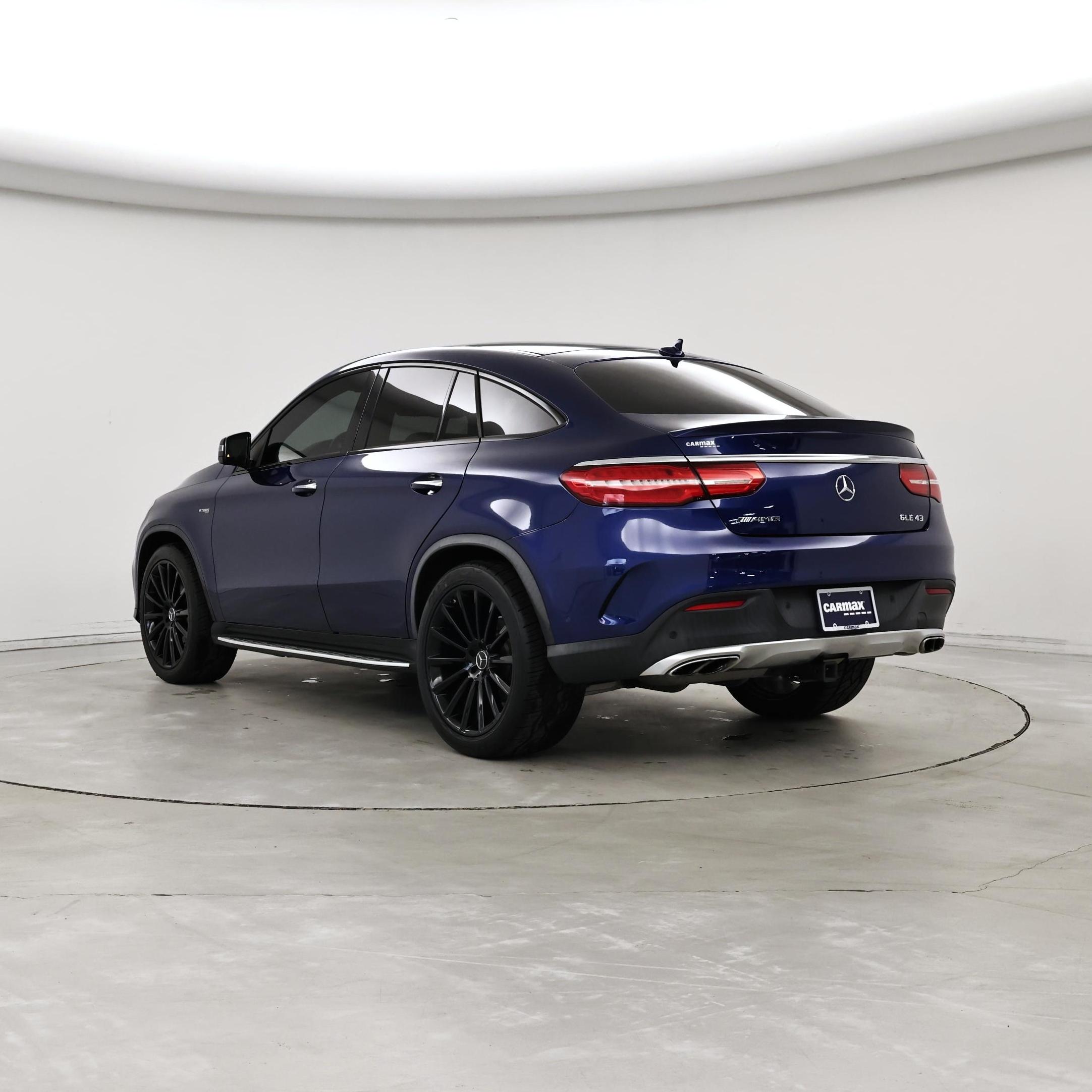 Thumbnail: 2017 Mercedes-Benz GLE - 2