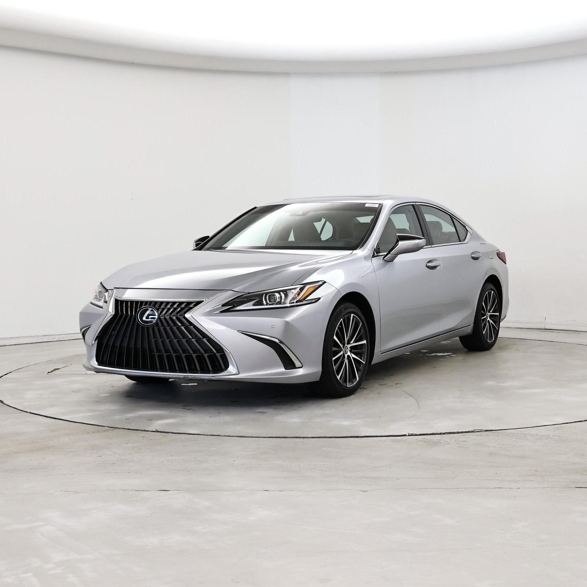 Thumbnail: 2022 Lexus ES - 4