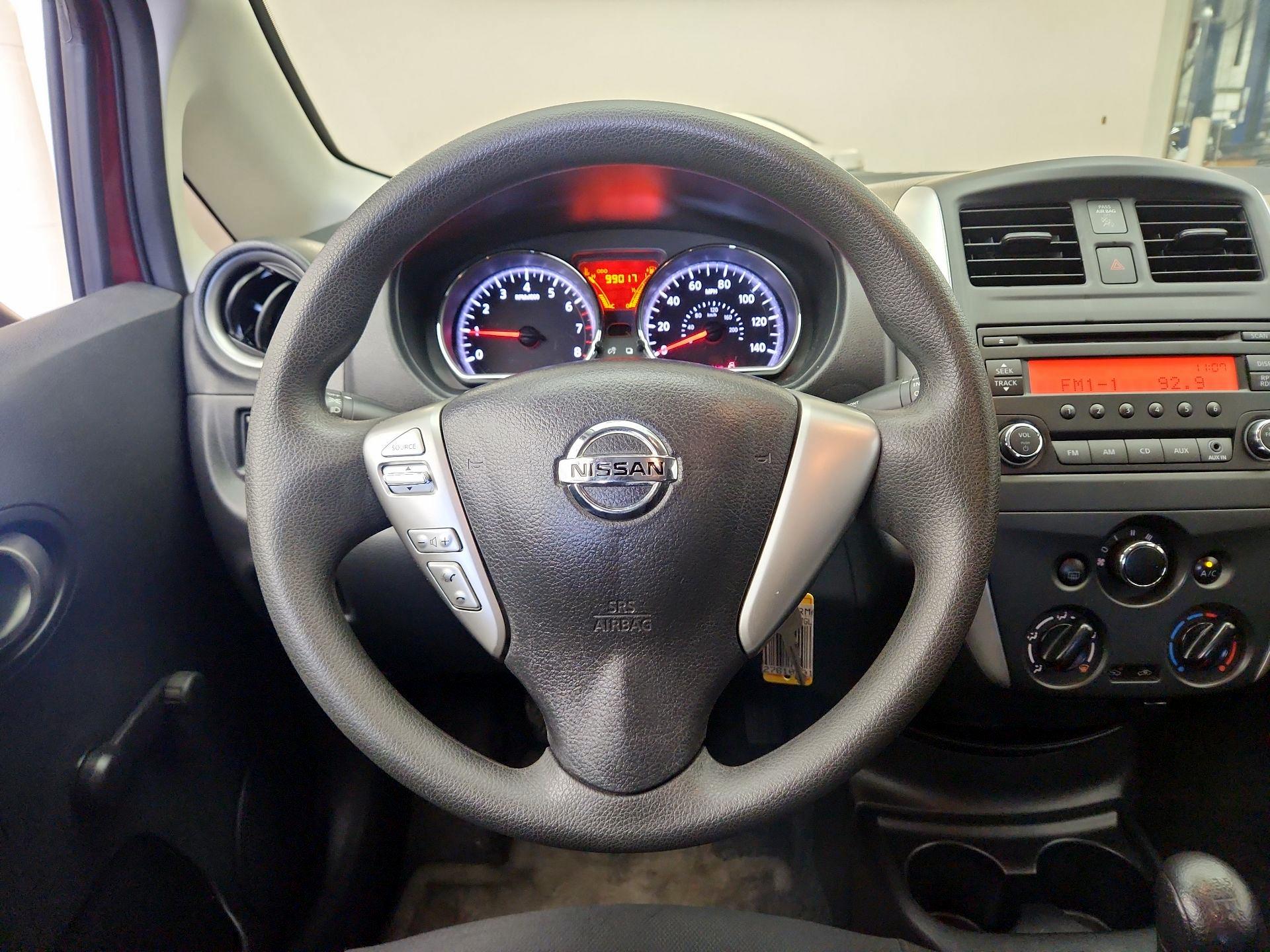 Thumbnail: 2016 Nissan Versa Note - 10