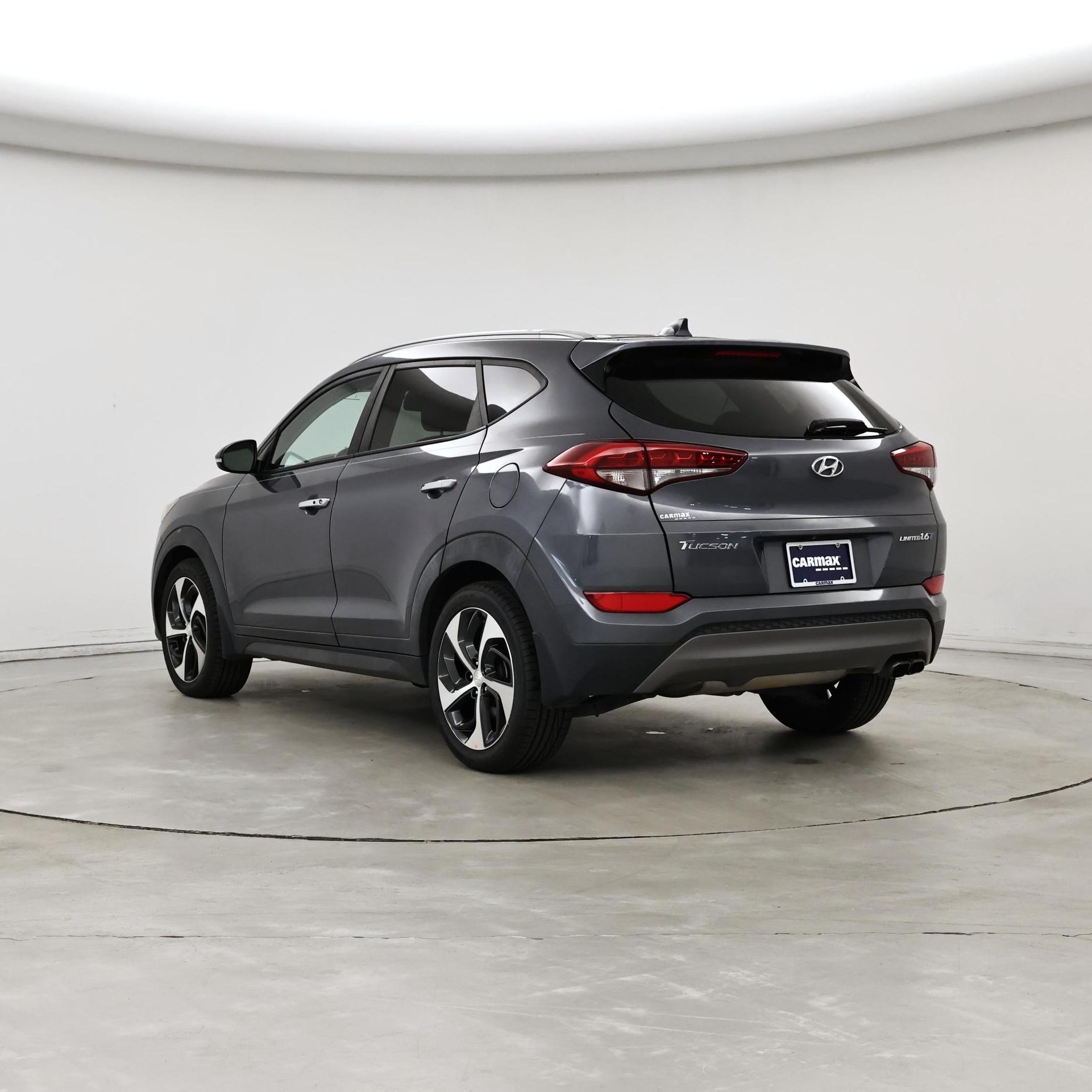 Thumbnail: 2016 Hyundai Tucson - 2