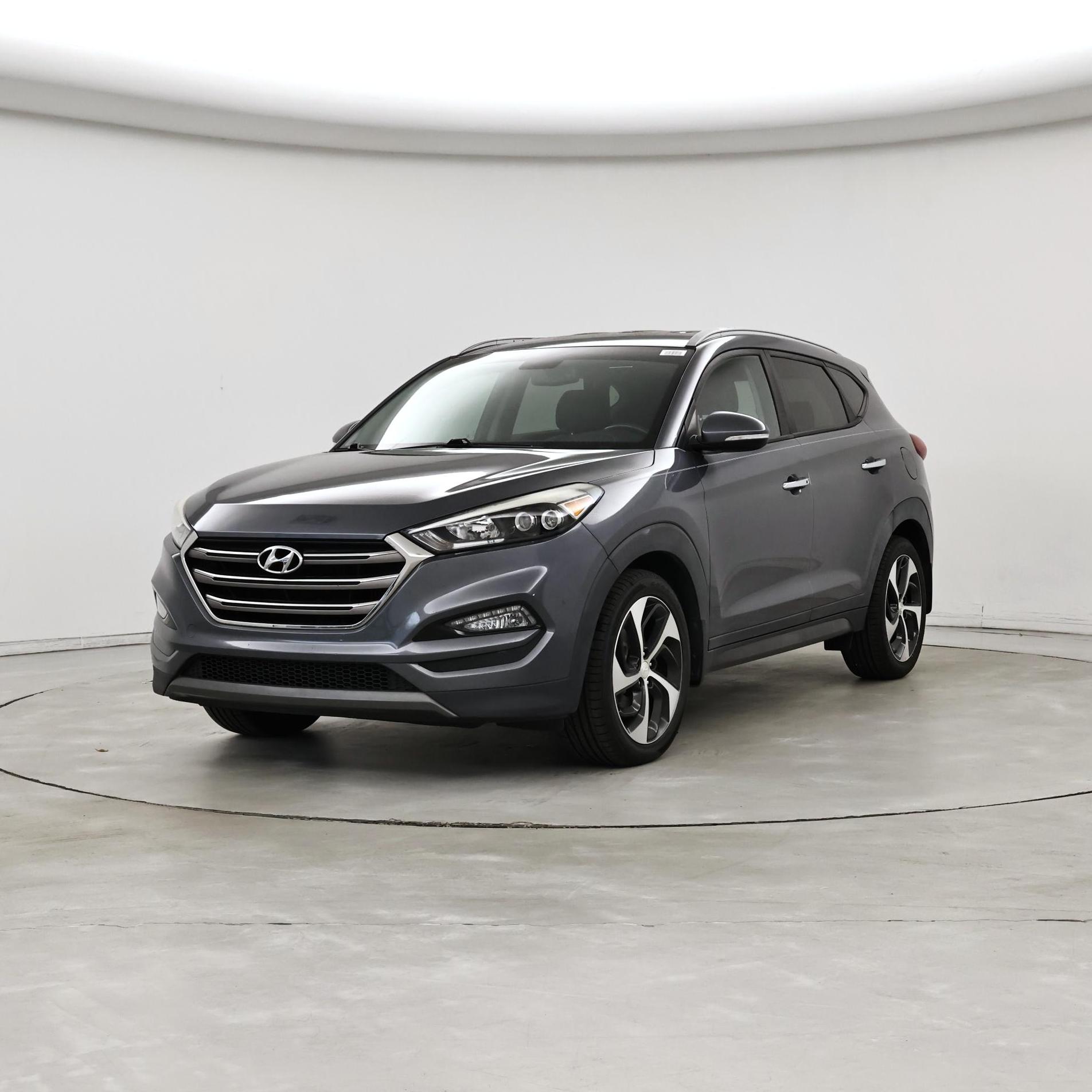 Thumbnail: 2016 Hyundai Tucson - 4