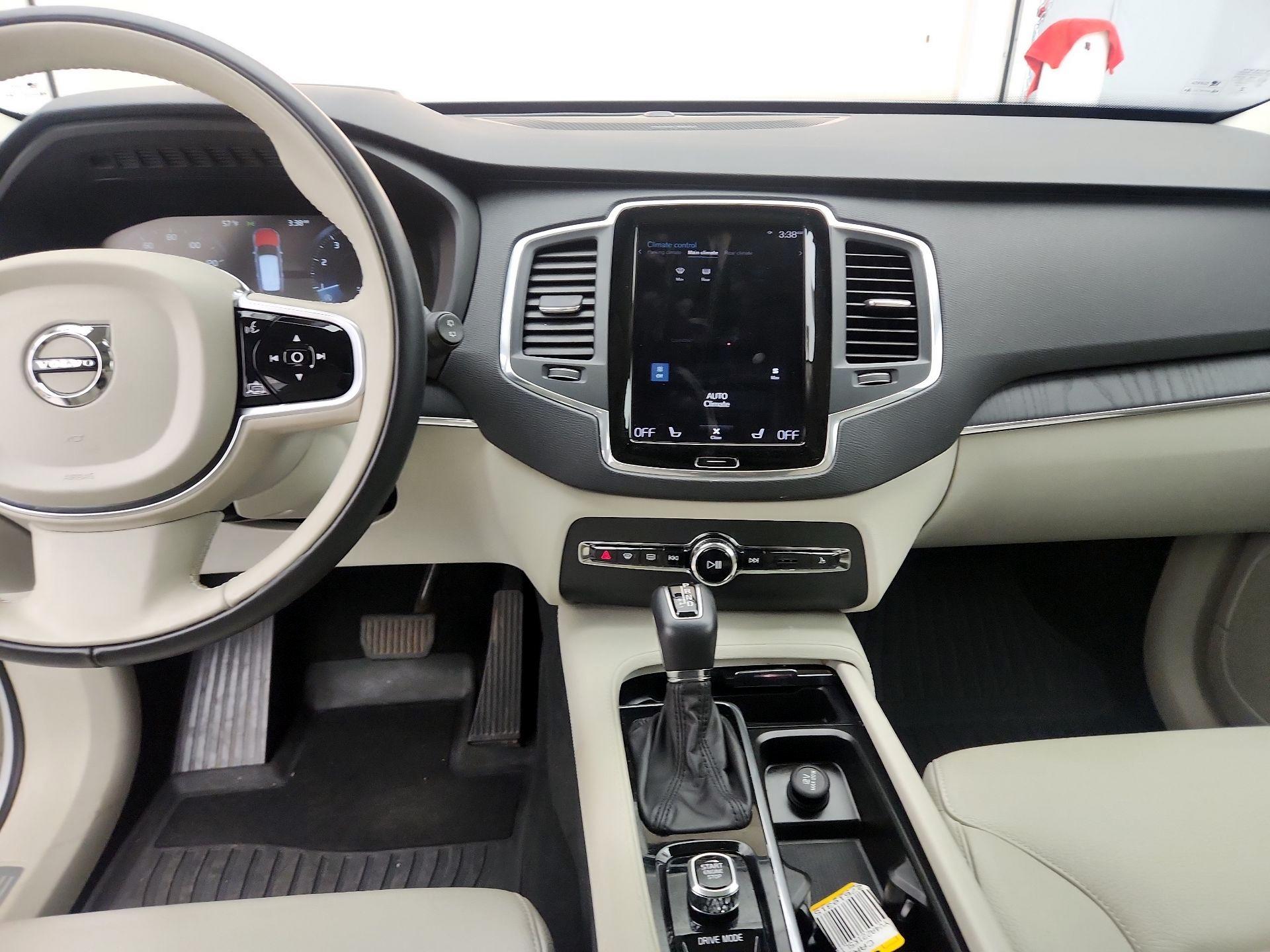 Thumbnail: 2020 Volvo XC90 - 9