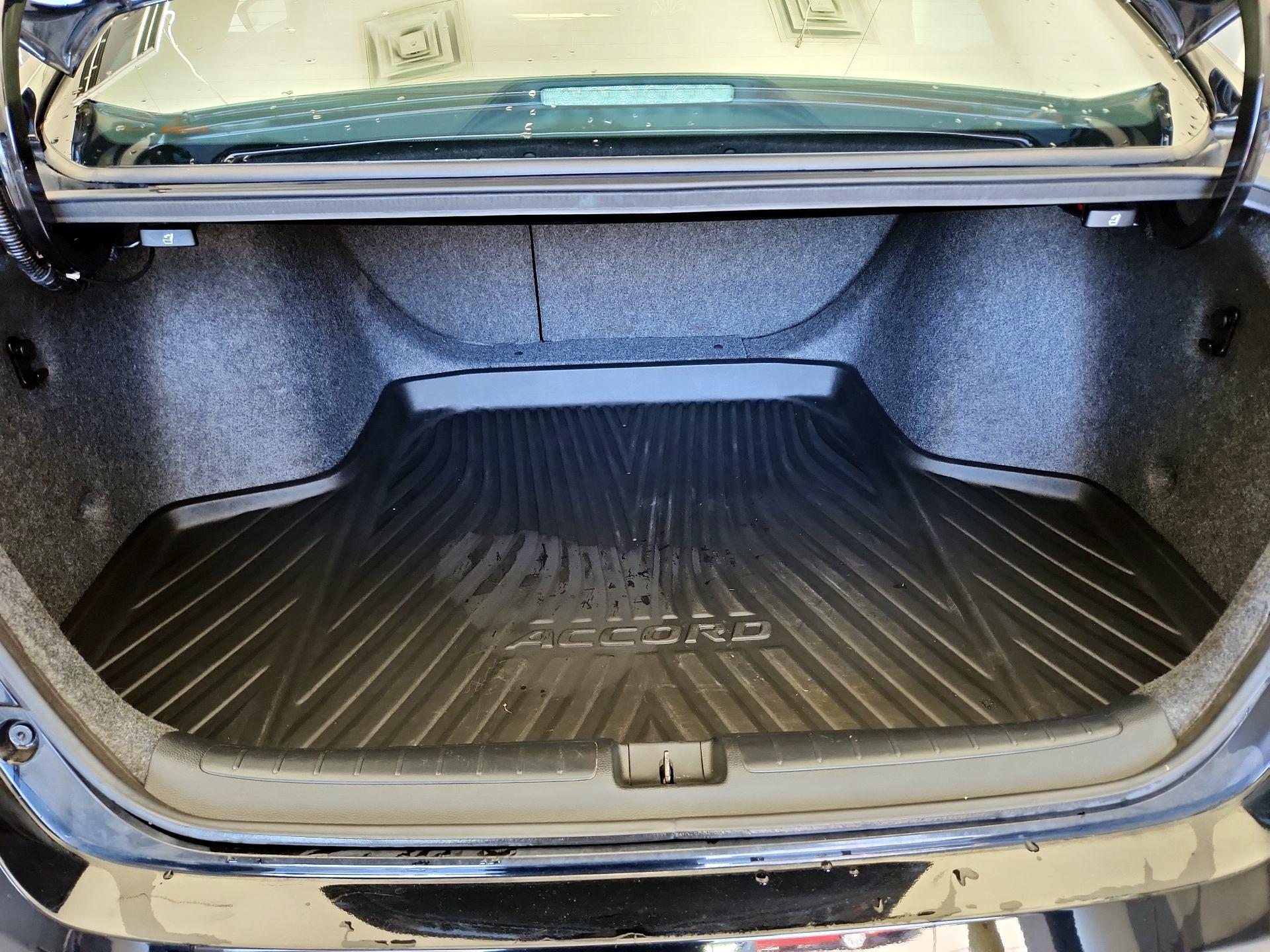 Thumbnail: 2019 Honda Accord - 20