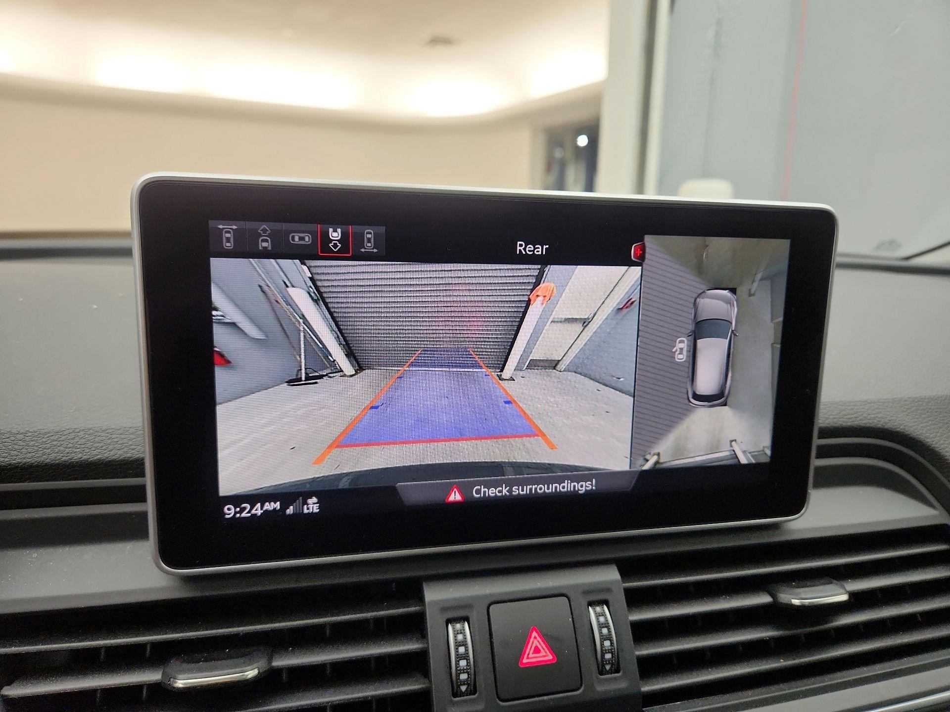 Thumbnail: 2019 Audi Q5 - 15