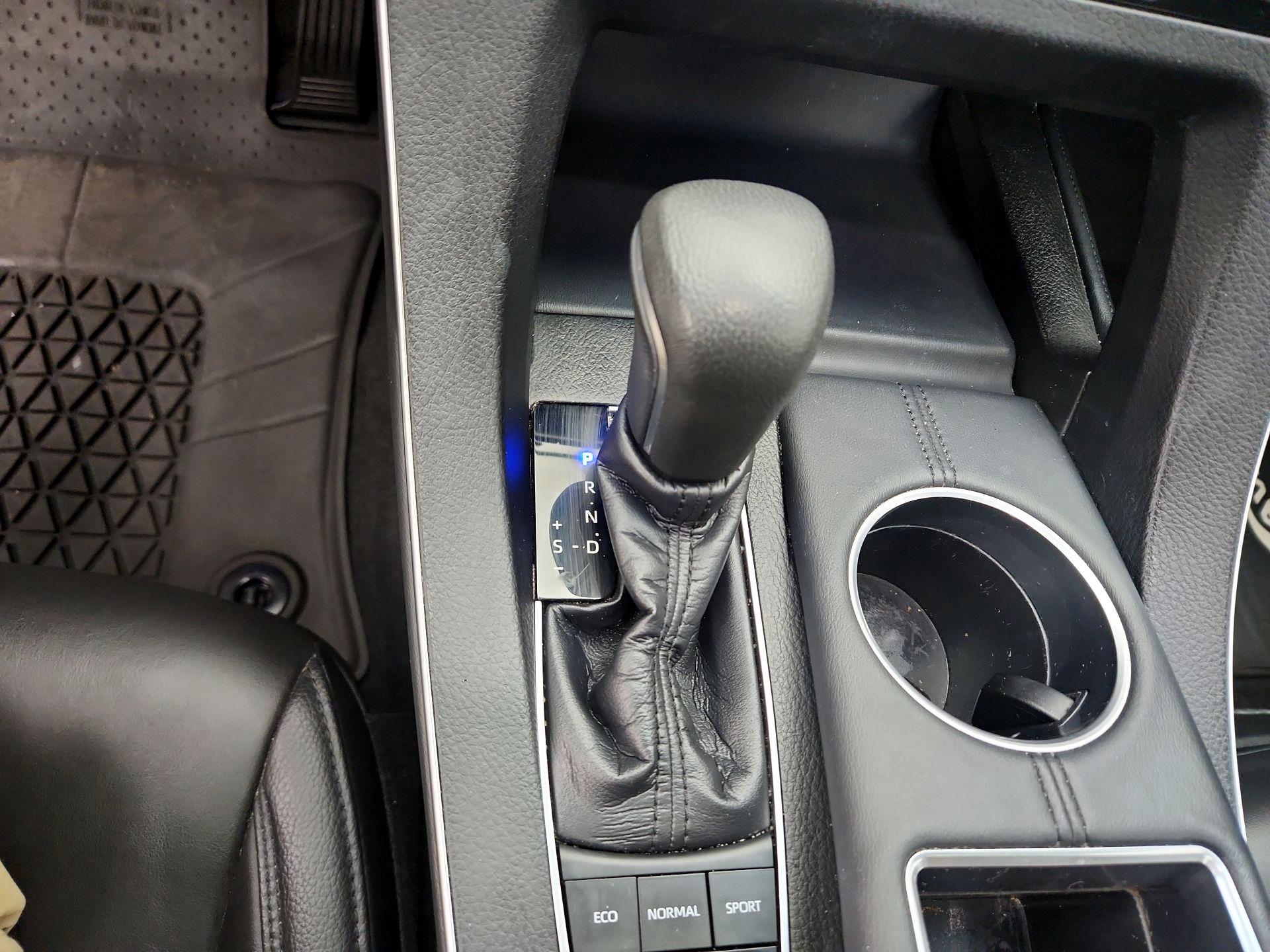 Thumbnail: 2019 Toyota Avalon - 18