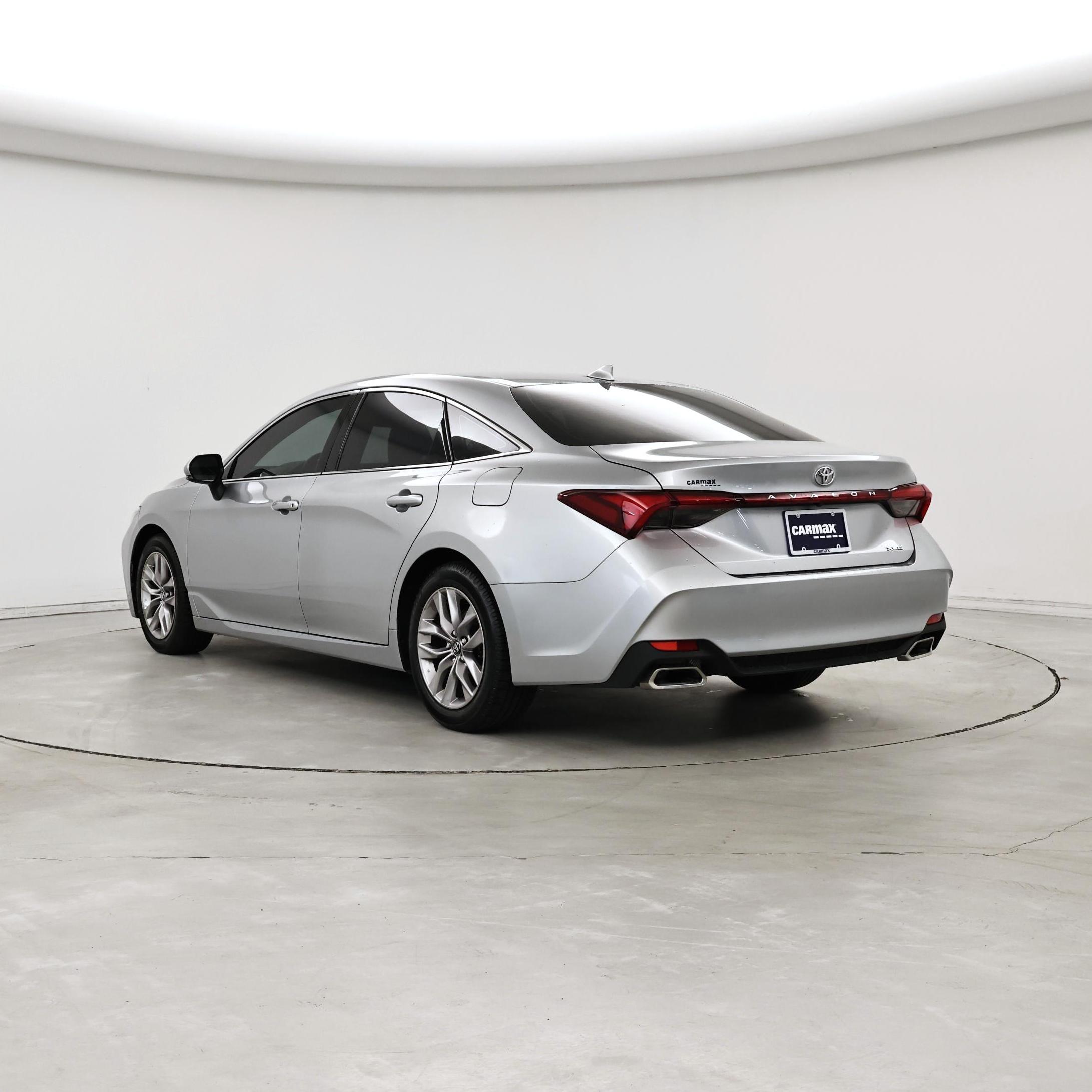 Thumbnail: 2019 Toyota Avalon - 2