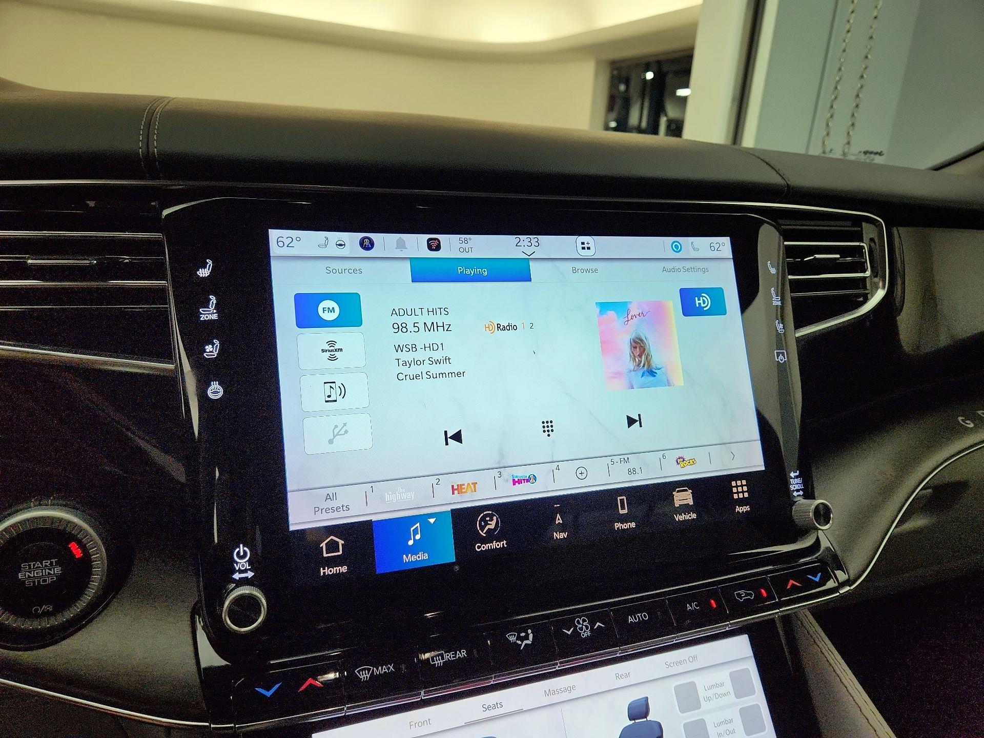 Thumbnail: 2022 Jeep Grand Wagoneer - 16