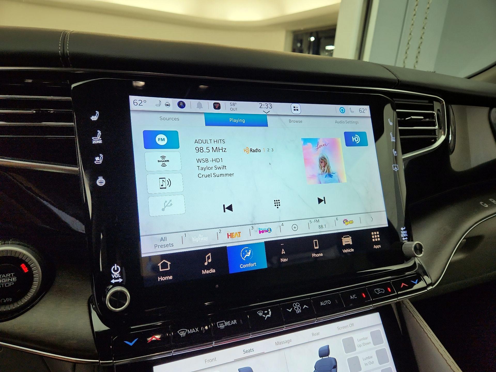 Thumbnail: 2022 Jeep Grand Wagoneer - 17