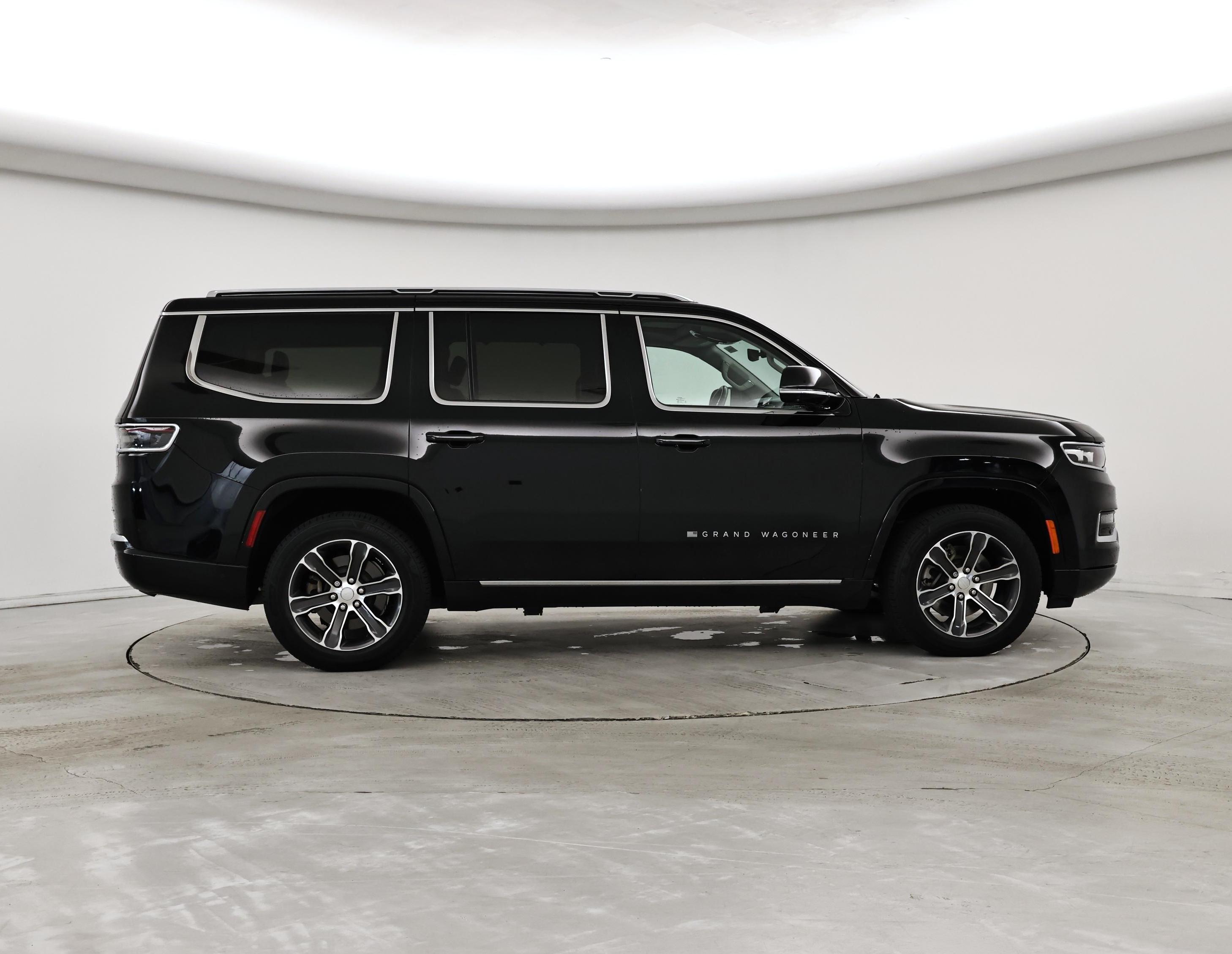 Thumbnail: 2022 Jeep Grand Wagoneer - 7