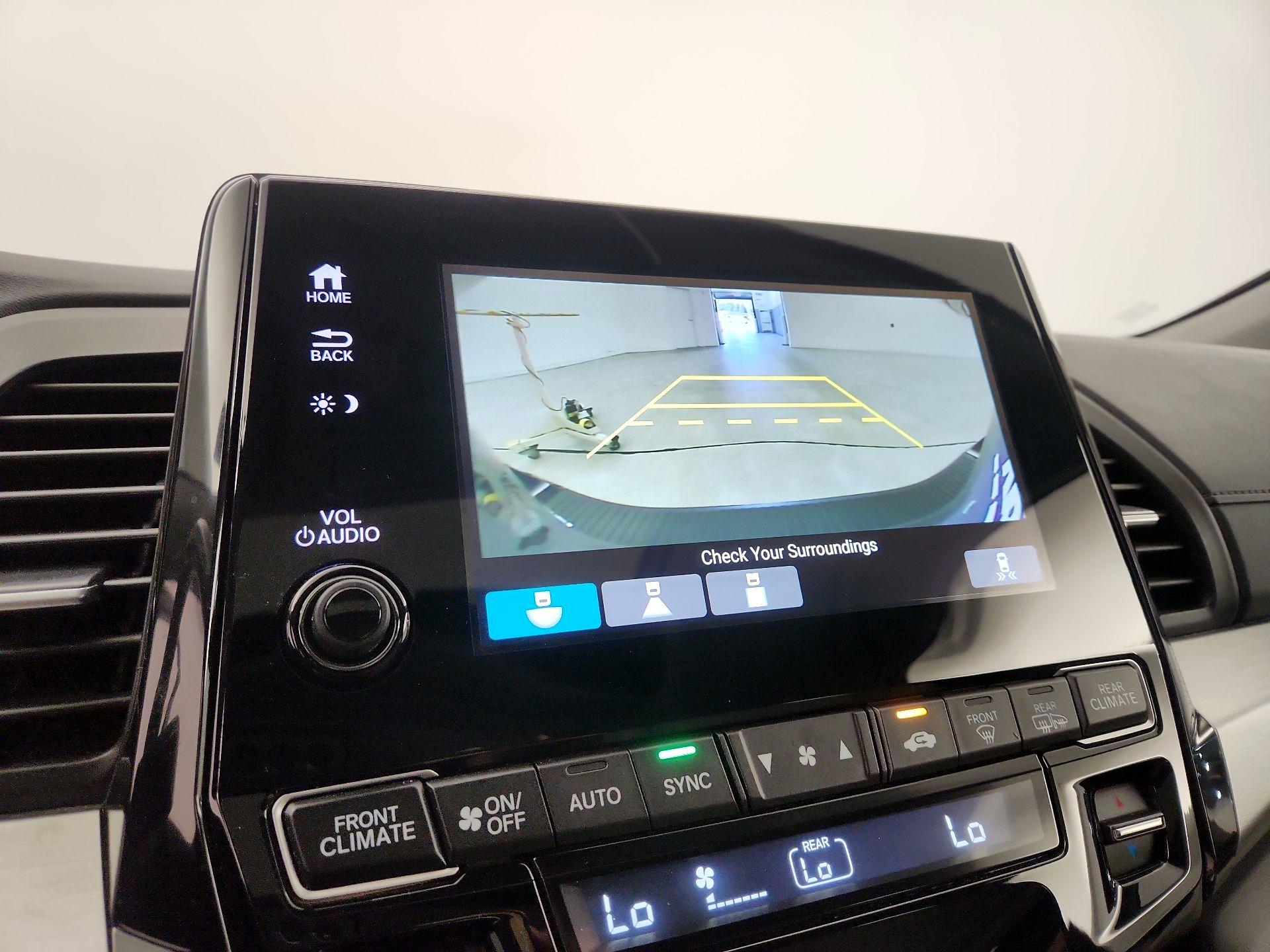 Thumbnail: 2021 Honda Odyssey - 14