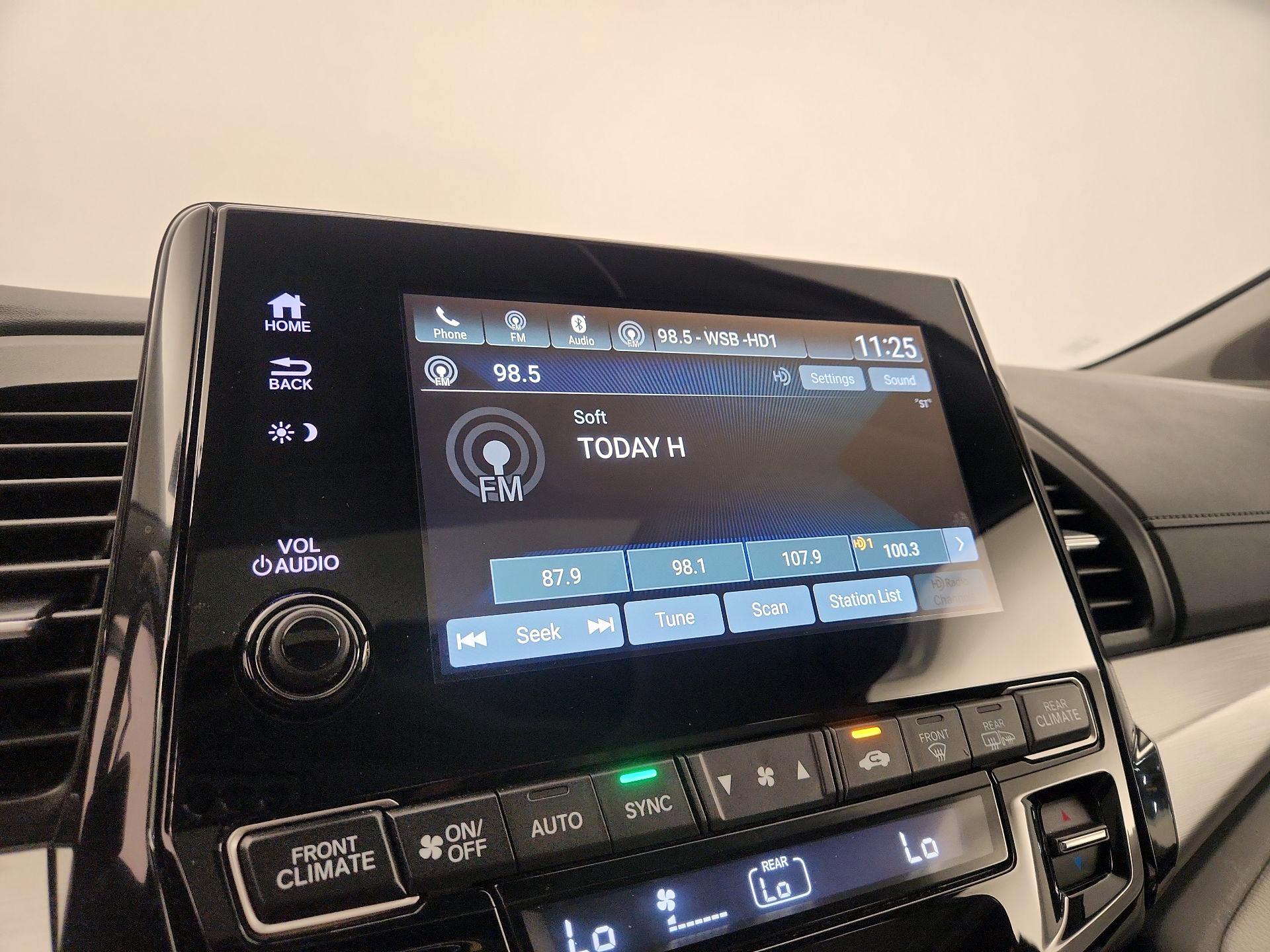 Thumbnail: 2021 Honda Odyssey - 15