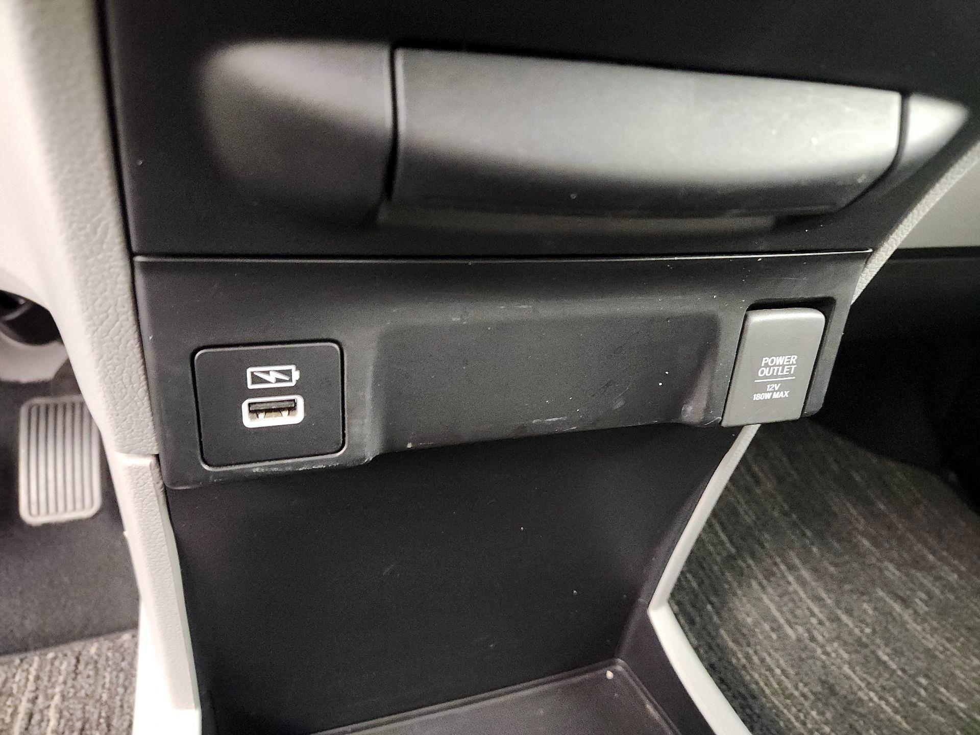 Thumbnail: 2021 Honda Odyssey - 18